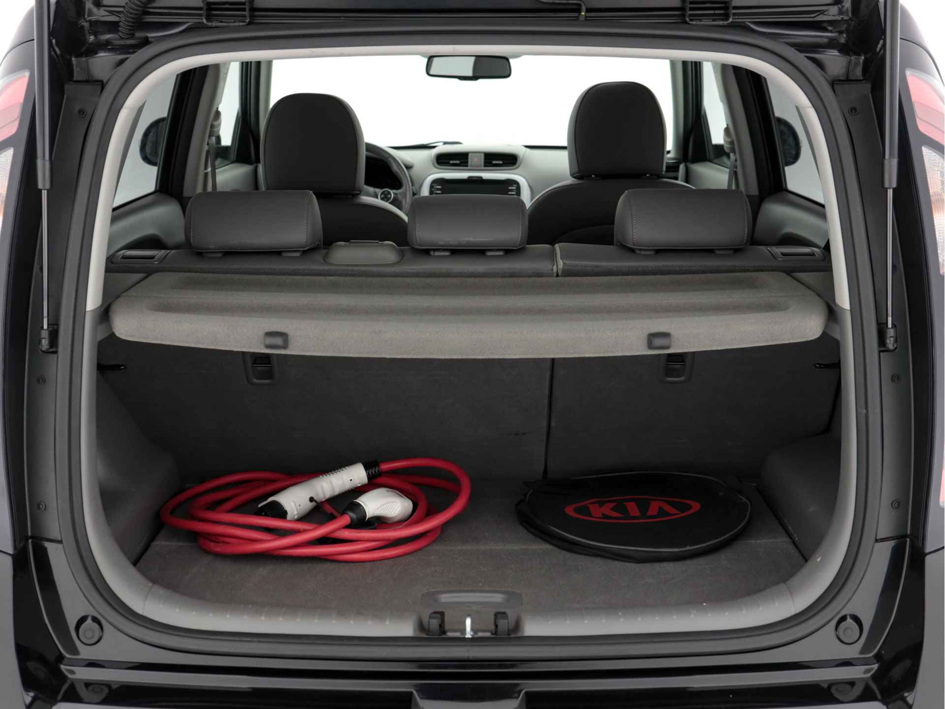 Kia Soul EV Executive-Plus-Line (INCL-BTW) Aut  *PANO | NAPPA-LEATHER | LED-LIGHTS | NAVI-FULLMAP |  CAMERA | KEYLESS | ECC | PDC | CRUISE | DAB | DIGI-COCKPIT | COMFORT-SEATS | 16"ALU* - 10/34