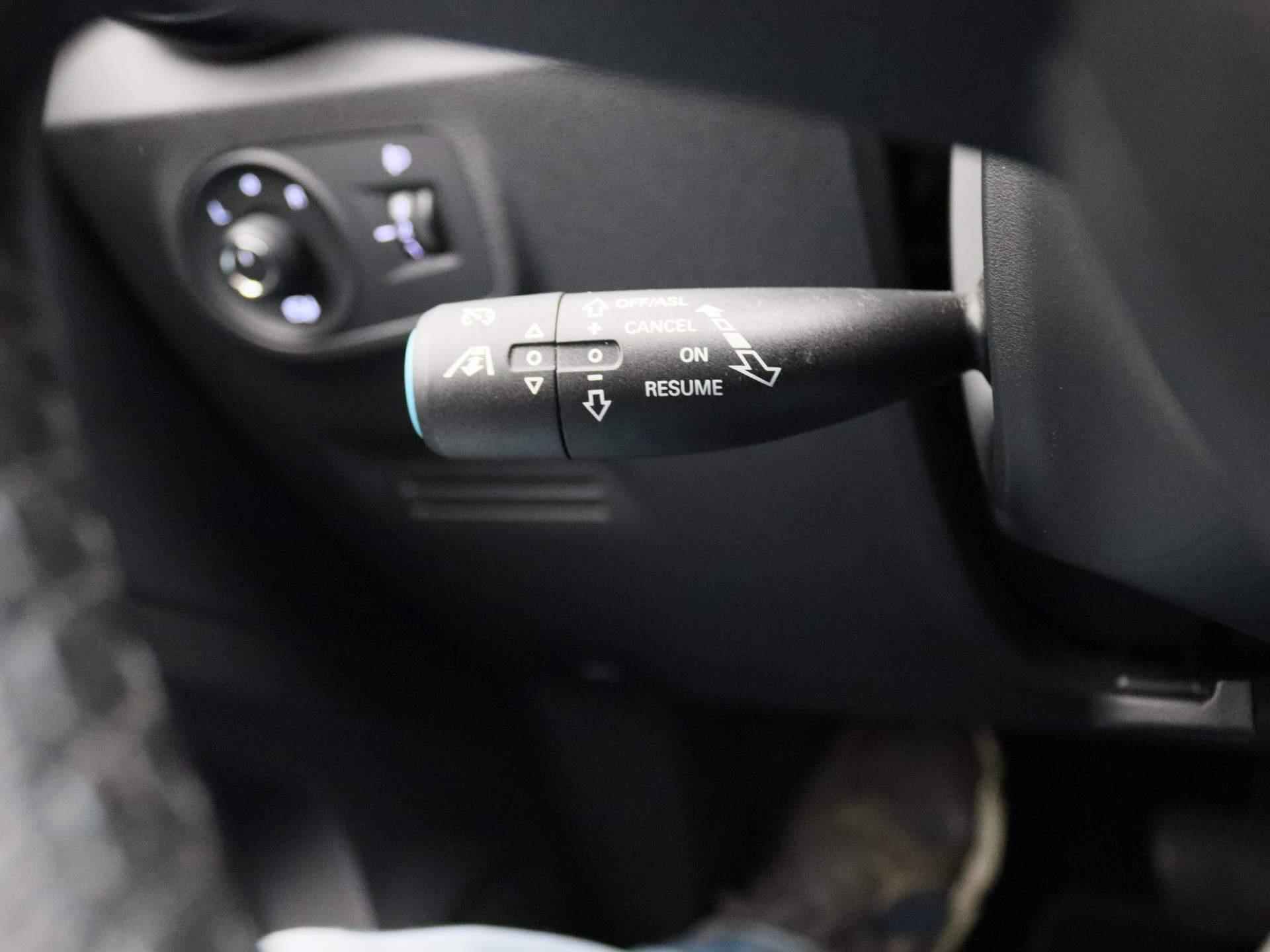 MG ZS EV Luxury 45 kWh | Leder | Navi | Panoramadak | Camera | Apple CarPlay | Adaptive Cruise Control | - 17/25