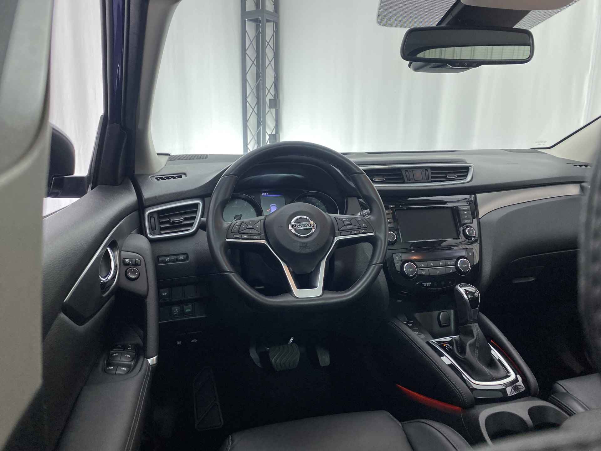 Nissan QASHQAI 1.3 DIG-T Tekna Automaat | Navi | Pano-Dak | Cruise | DAB | Elek. Stoel | - 15/42