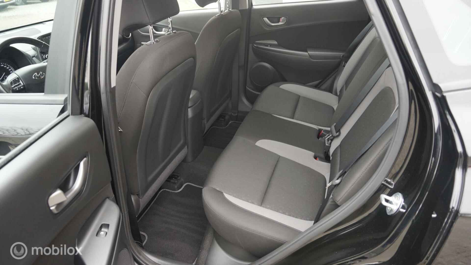 Hyundai Kona 1.0T Comfort Navigatie | Cruise Control | Achteruitrijcamera - 11/35