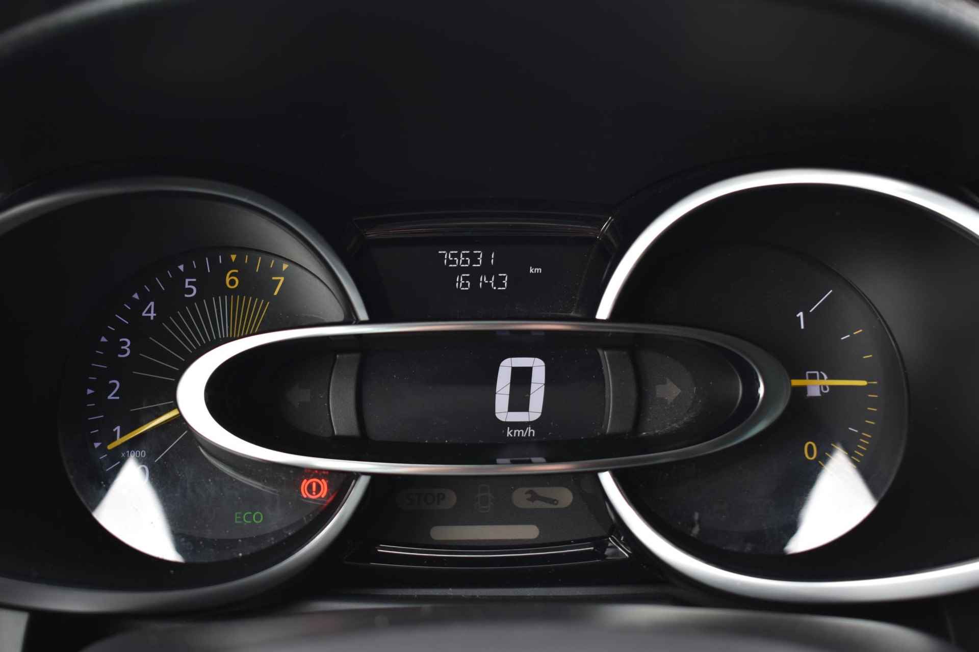 Renault Clio Estate 0.9 TCe Night&Day 90pk | Navigatie | Achteruitrijcamera | Airco | Bluetooth | LMV - 28/37