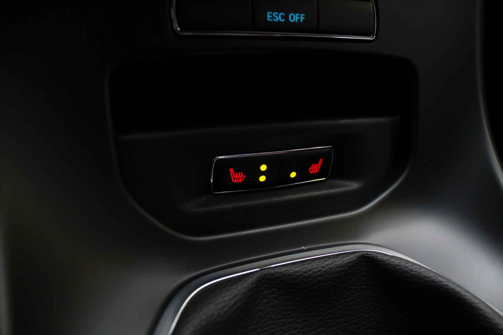 Ford Fiesta 1.6 182pk ST-2 STYLE PACK |Dealer onderhouden!|parkeersensoren|LED-dagrijverlichting|key-less|voorruitverwarming|17"| - 14/30