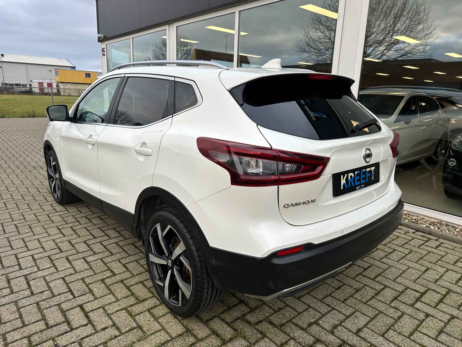 Nissan QASHQAI 1.3 DIG-T Tekna + Panorama | - 9/30