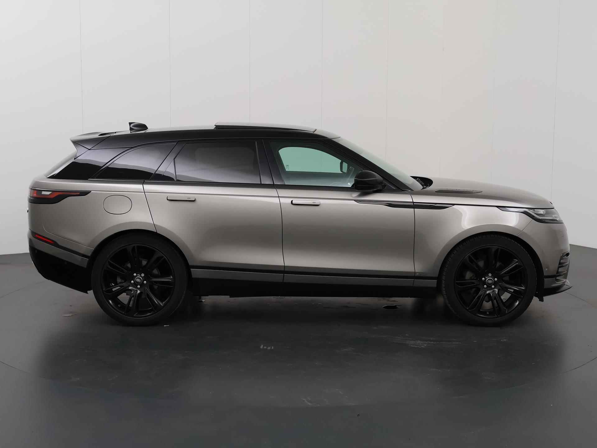 Land Rover Range Rover Velar 3.0 V6 AWD R-Dynamic HSE | NL Auto | 1e eigenaar | Panoramadak | Trekhaak |  Leder | Navigatie | Meridian Sound | Parkeercamera | Climate Control | Cruise Control Adaptief | Stoel&Stuurverwarming | - 7/52