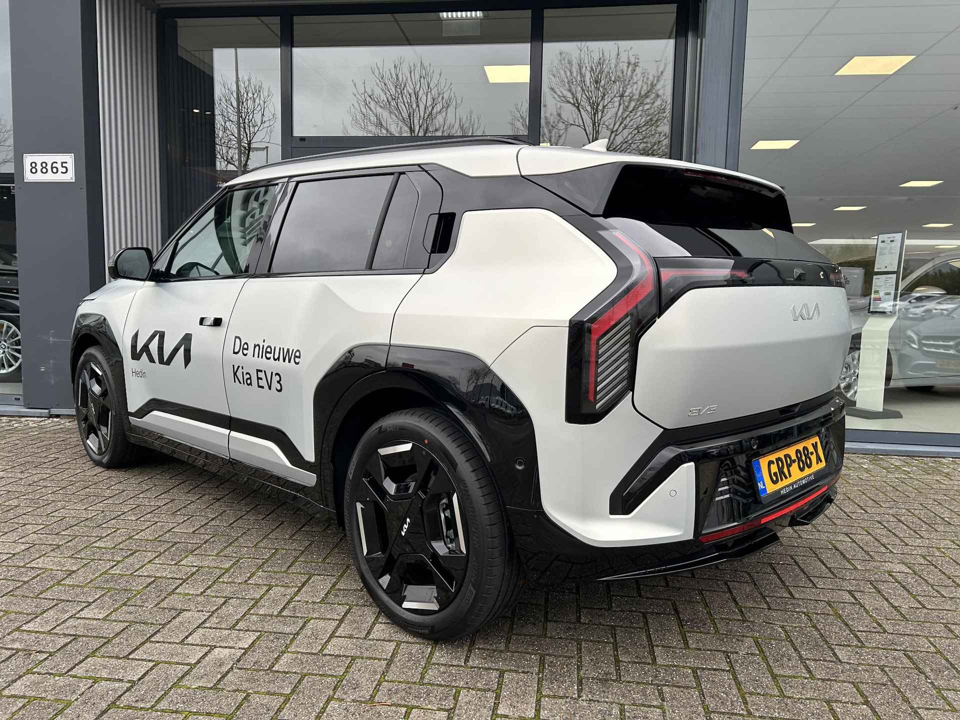 Kia EV3 GT-PlusLine 81.4 kWh - 3/47