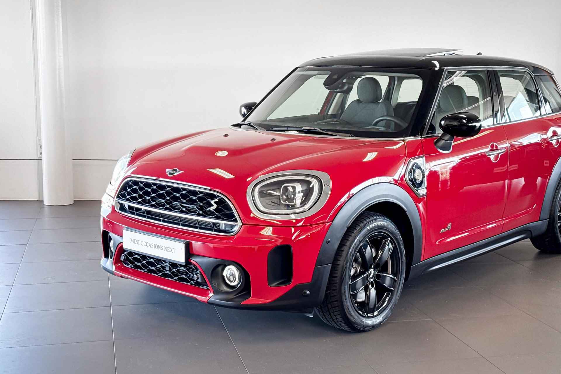 MINI Countryman Cooper S E ALL4 | Harman Kardon | Stoelverwarming | Glazen Panoramadak | Headup Display | - 22/26