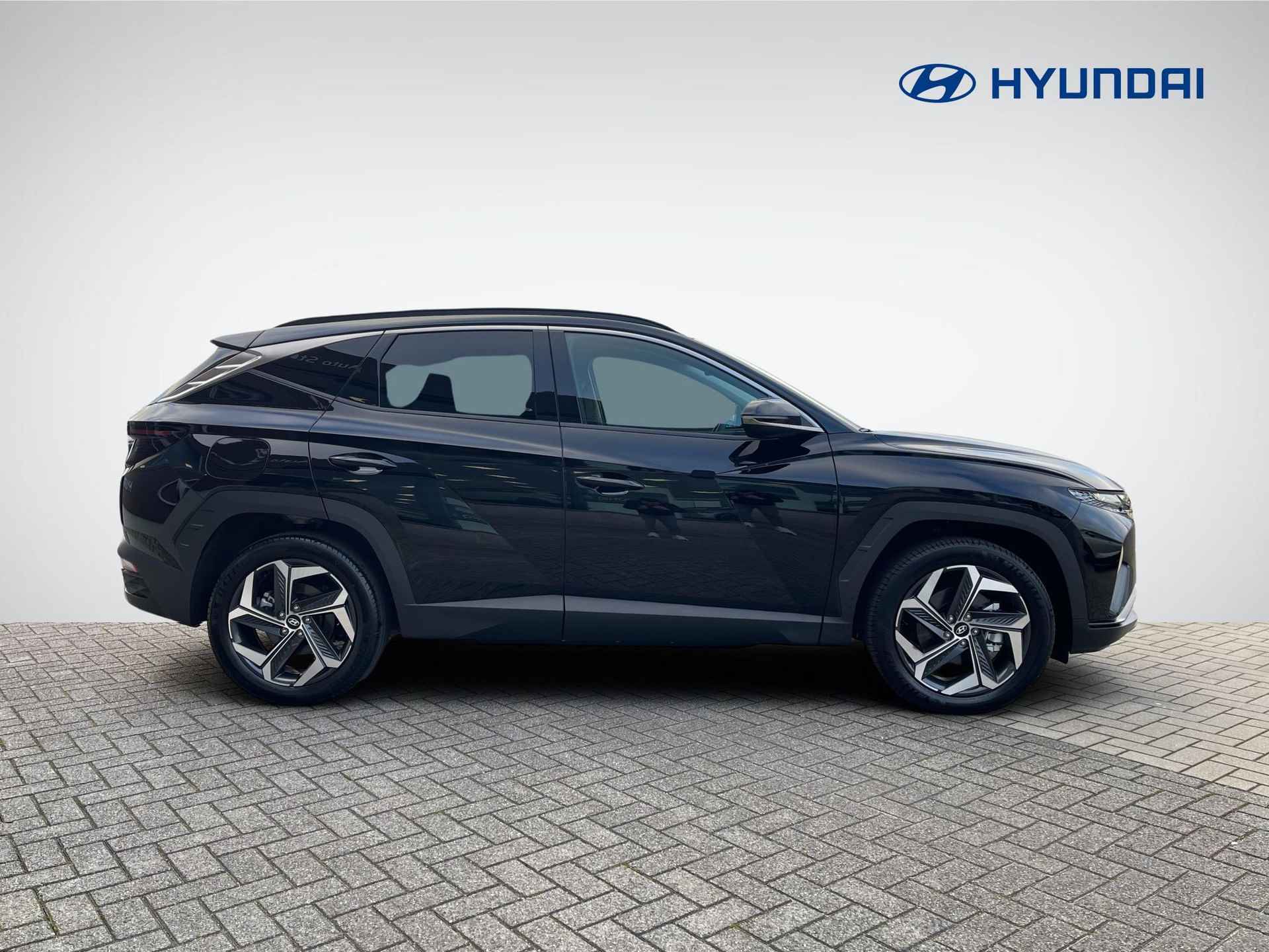 Hyundai Tucson 1.6 T-GDI PHEV Comfort Smart 4WD - 3/21