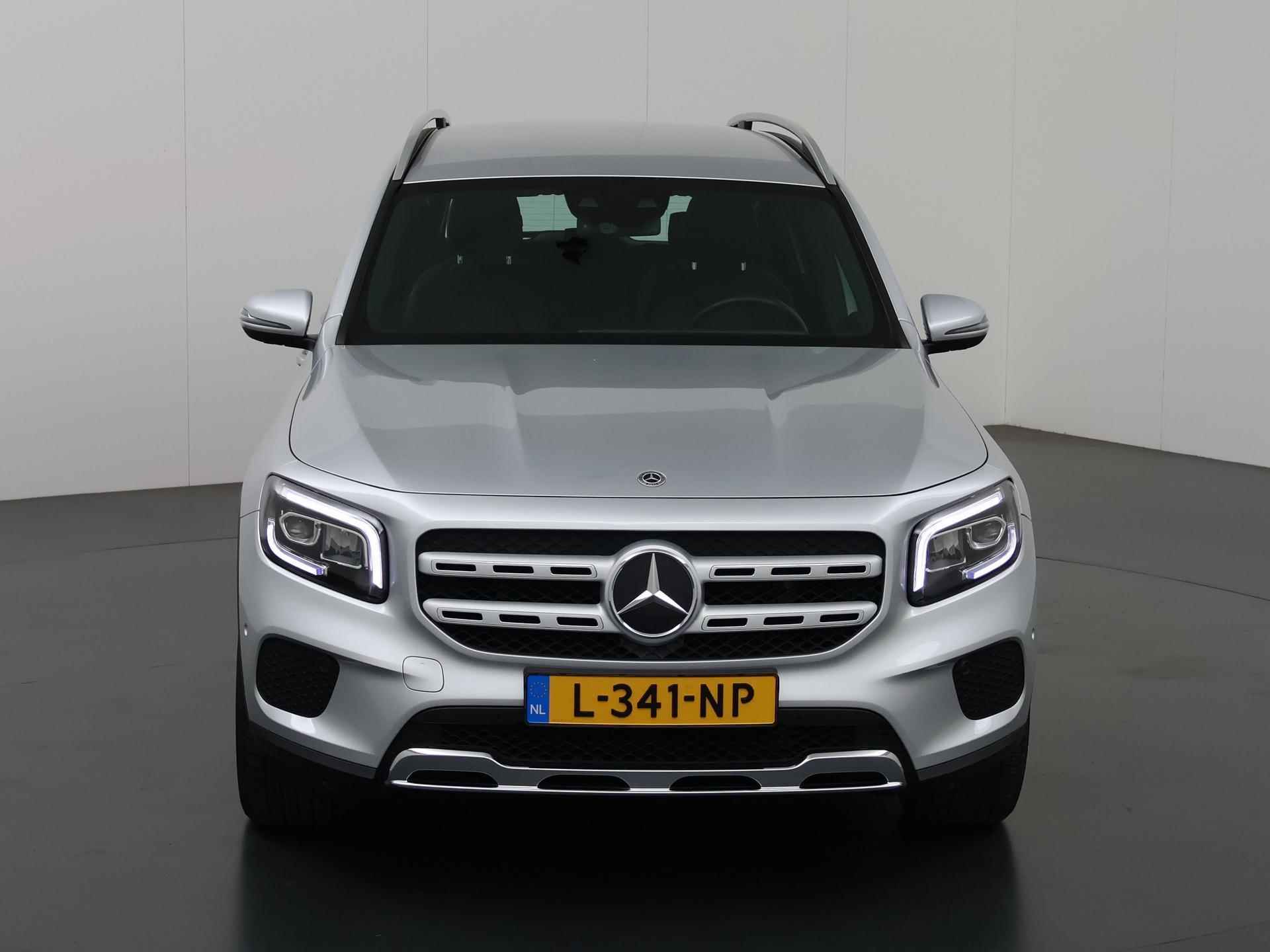 Mercedes-Benz GLB 200 Business Solution Luxury | Widescreen | Sfeerverlichting | Stoelverwarming | Achteruitrijcamera | - 4/45