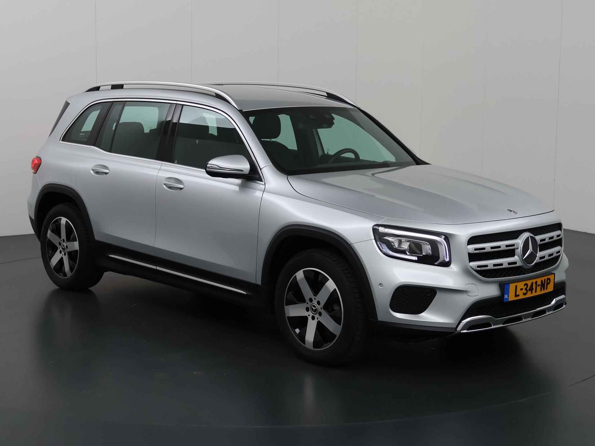 Mercedes-Benz GLB 200 Business Solution Luxury | Widescreen | Sfeerverlichting | Stoelverwarming | Achteruitrijcamera | - 24/45