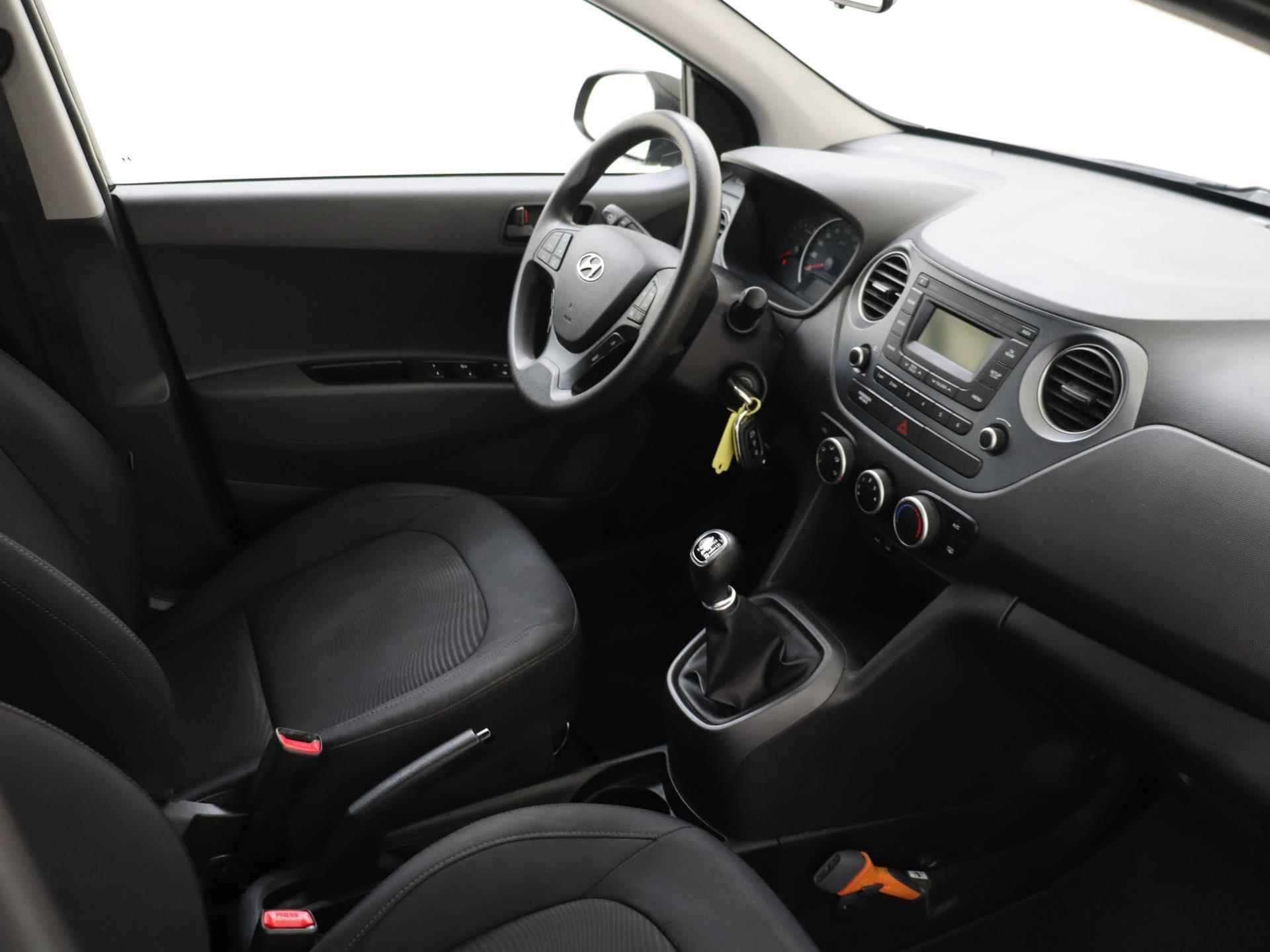 Hyundai i10 1.0i 67 PK Comfort Airco / Radio / Bluetooth / Cruise Control / Stuurbediening - 20/25