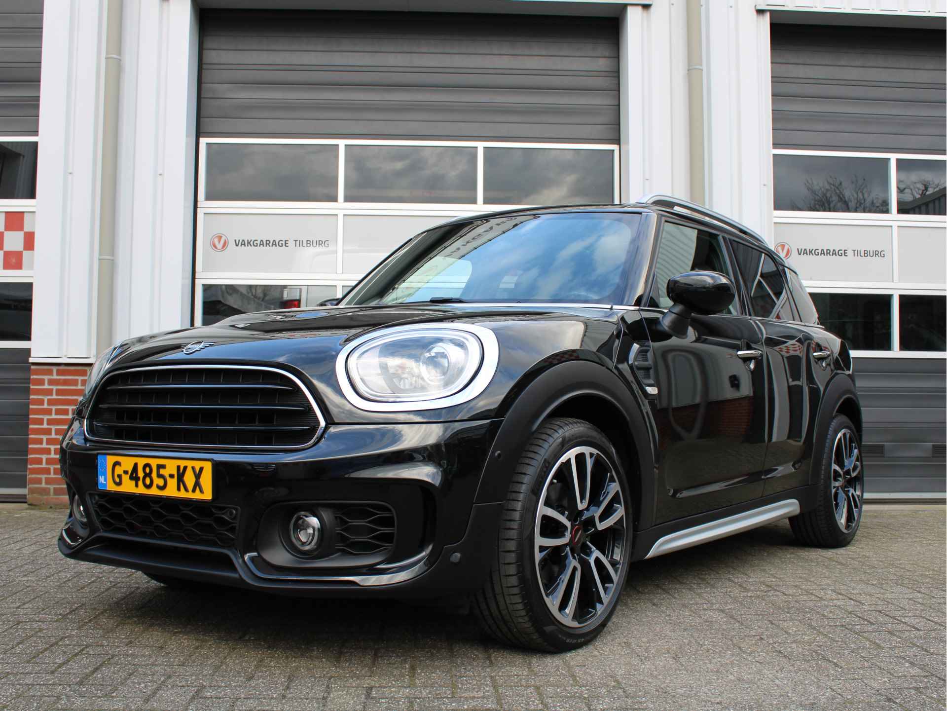 MINI Countryman JCW 1.5T 136PK Cooper Automaat /NAVI/Panoramadak/Leder/Keyless/LED/Harman&Kardon/Apple carplay/PDC/DAB+/Ambilight/NAP! 2e eig! - 46/51