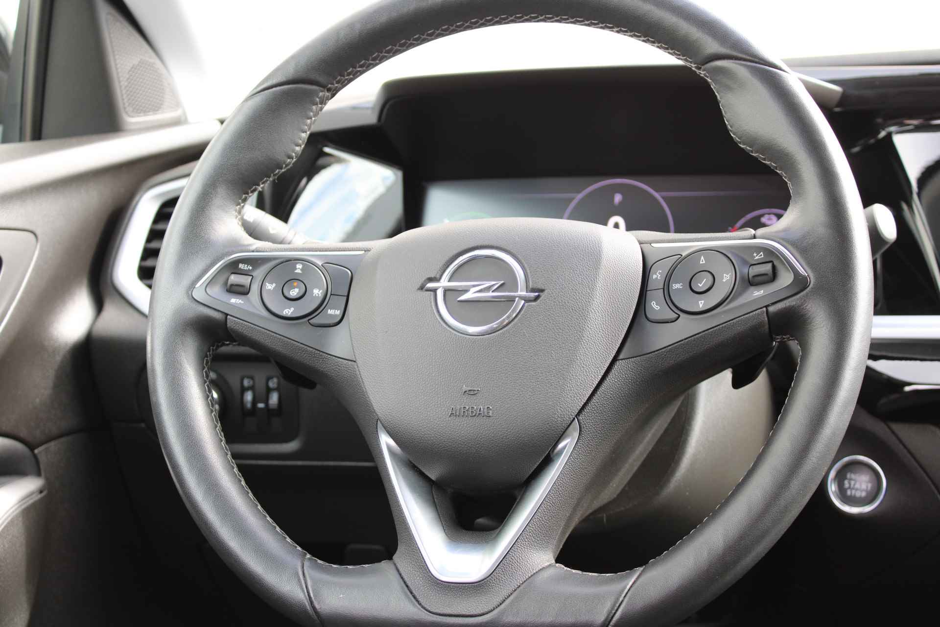 Opel Grandland 1.6 T. 225 pk Hybrid GS Line Automaat / ALL Season / Navigatie / Trekhaak / Camera / LED / Stuurwiel Verwarmd /  / 18"LMV / '' vraag een vrijblijvende offerte aan '' - 6/36