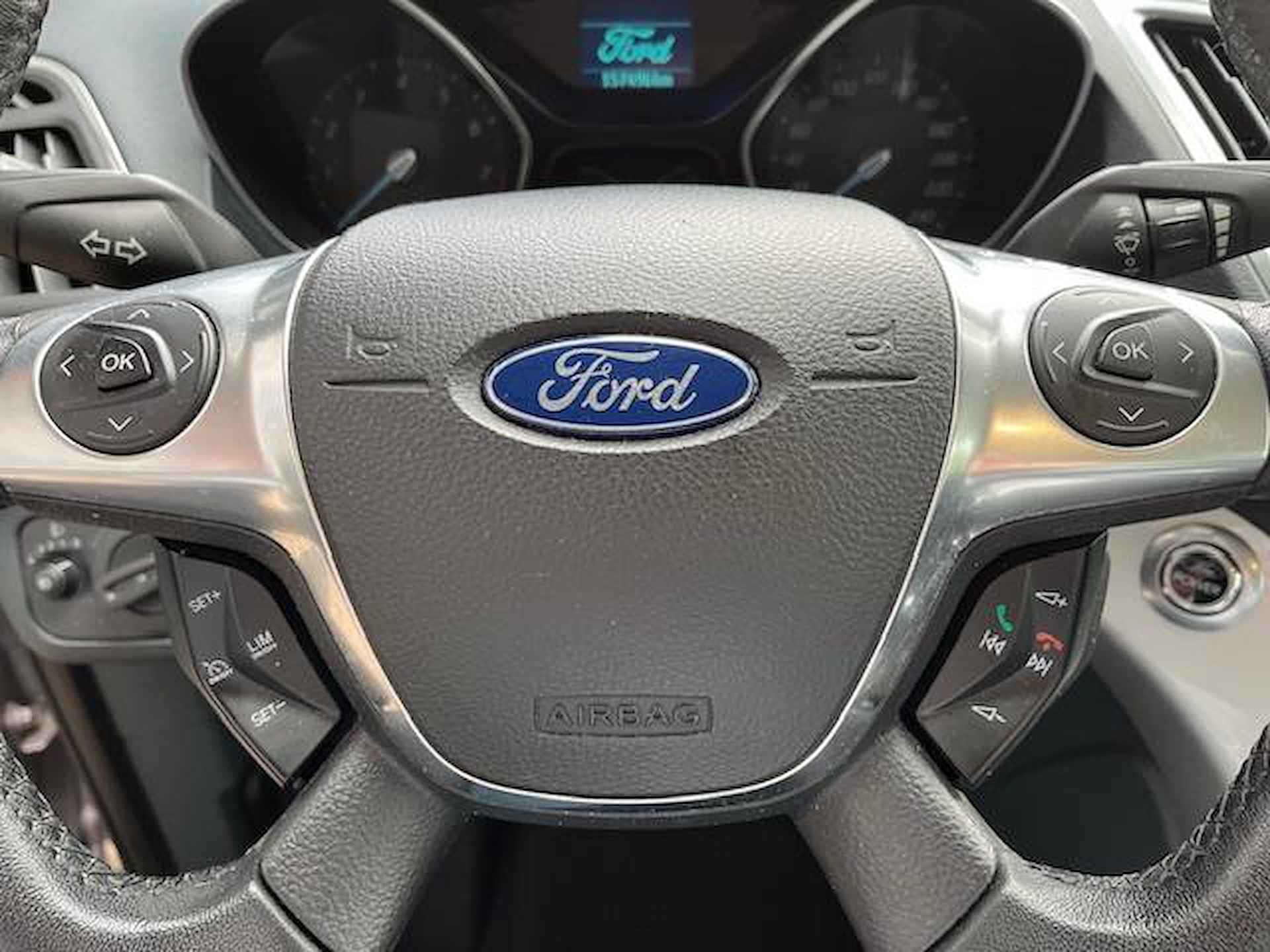 Ford C-Max 1.6 EcoBoost Titanium - 9/18