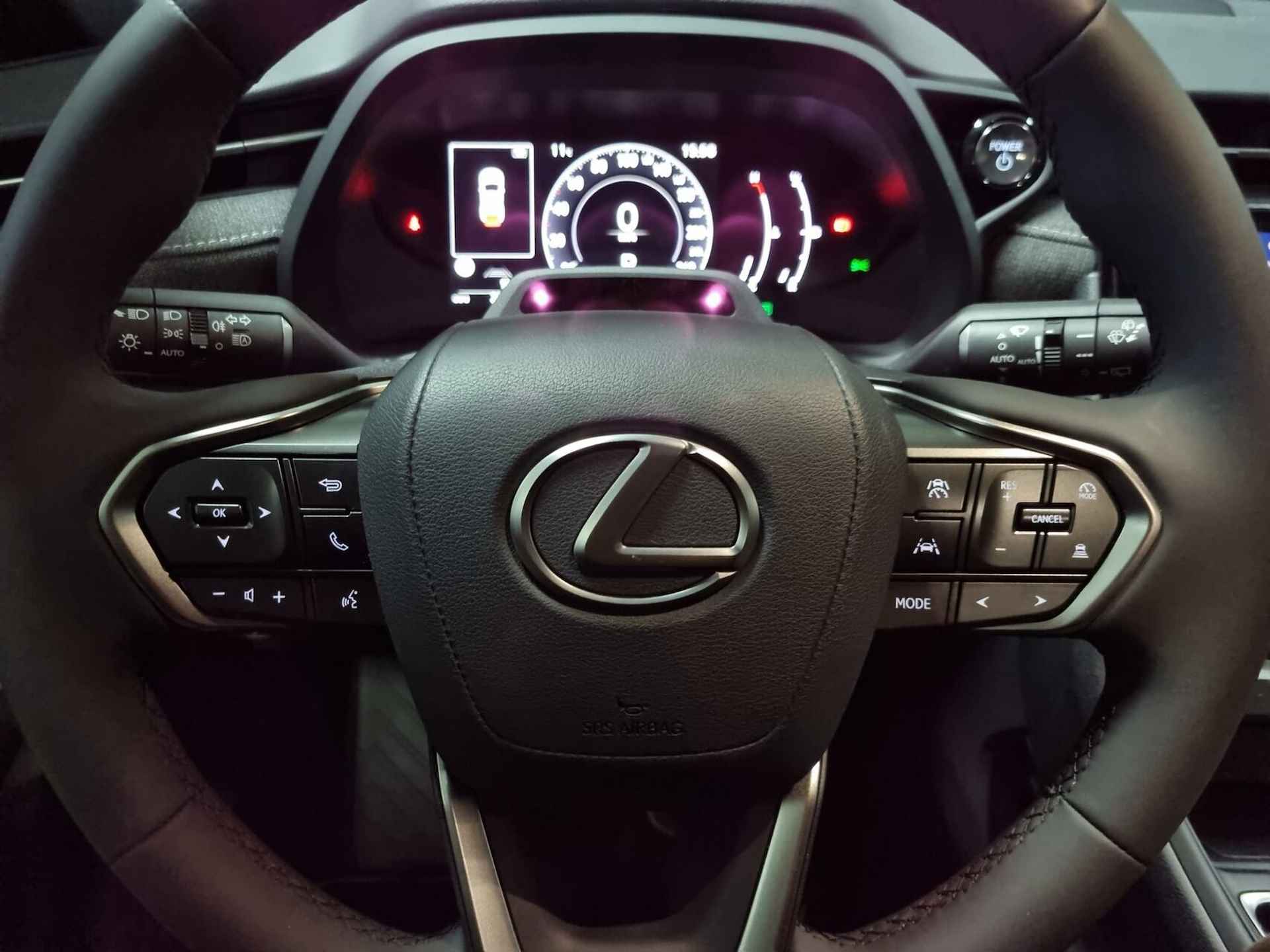 Lexus LBX 1.5 Hybrid Business Line incl. Comfort & Safety Pack - 26/81