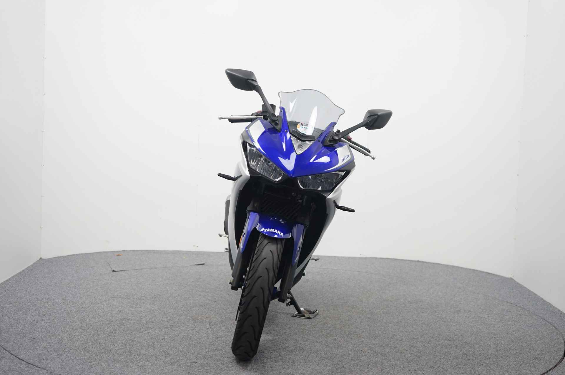 Yamaha YZF-R3 - 3/14