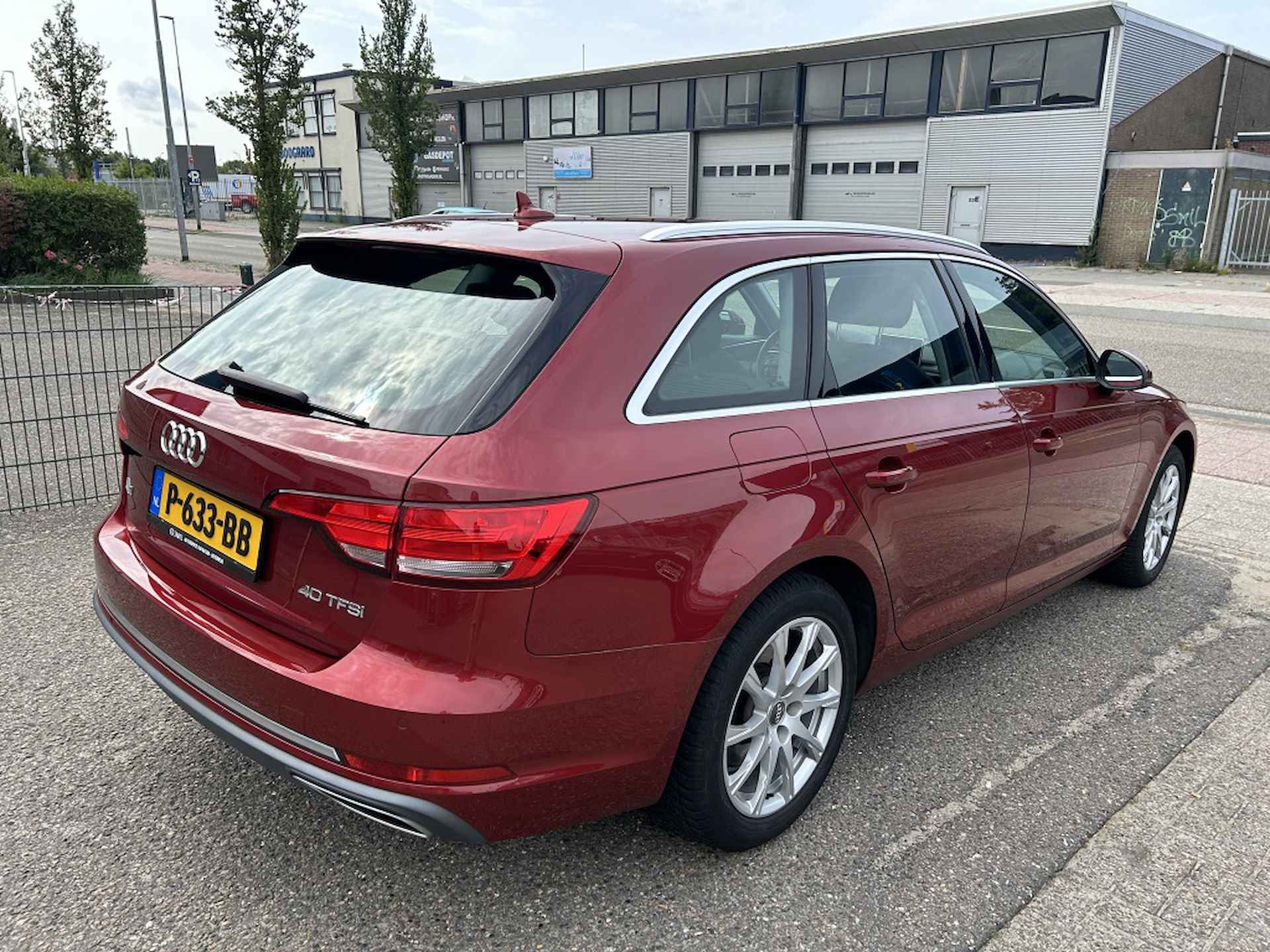 Audi A4 Avant 40 TFSI Des Pro Line - 6/26