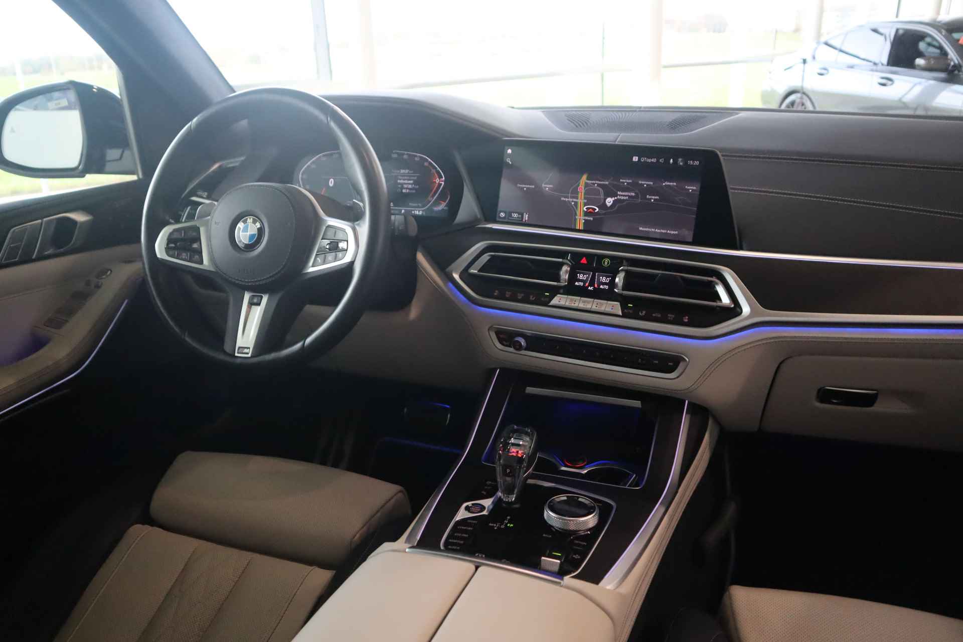 BMW X7 xDrive40d High Executive Panorama dakSky Lounge / BMW Personal CoPilot Pack - 15/30