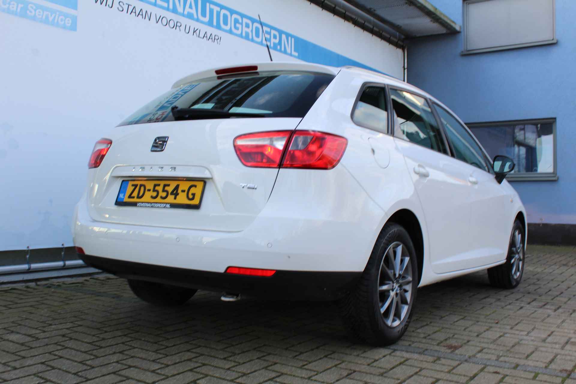 SEAT Ibiza ST EcoTSI Style Connect | Incl. 12 maanden Garantie | Stoelverwarming | Cruise controle | Climate controle | Parkeersensoren achter | 15 Inch LMV | DSG automaat | Isofix | Centrale deurvergrendeling met afstandsbediening | - 4/60