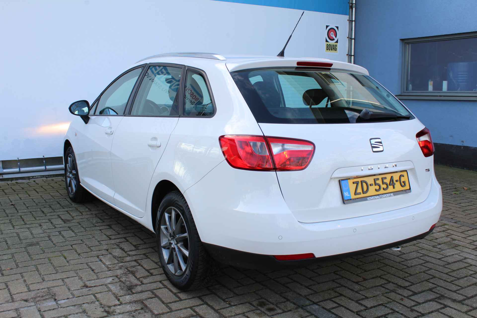 SEAT Ibiza ST EcoTSI Style Connect | Incl. 12 maanden Garantie | Stoelverwarming | Cruise controle | Climate controle | Parkeersensoren achter | 15 Inch LMV | DSG automaat | Isofix | Centrale deurvergrendeling met afstandsbediening | - 8/60