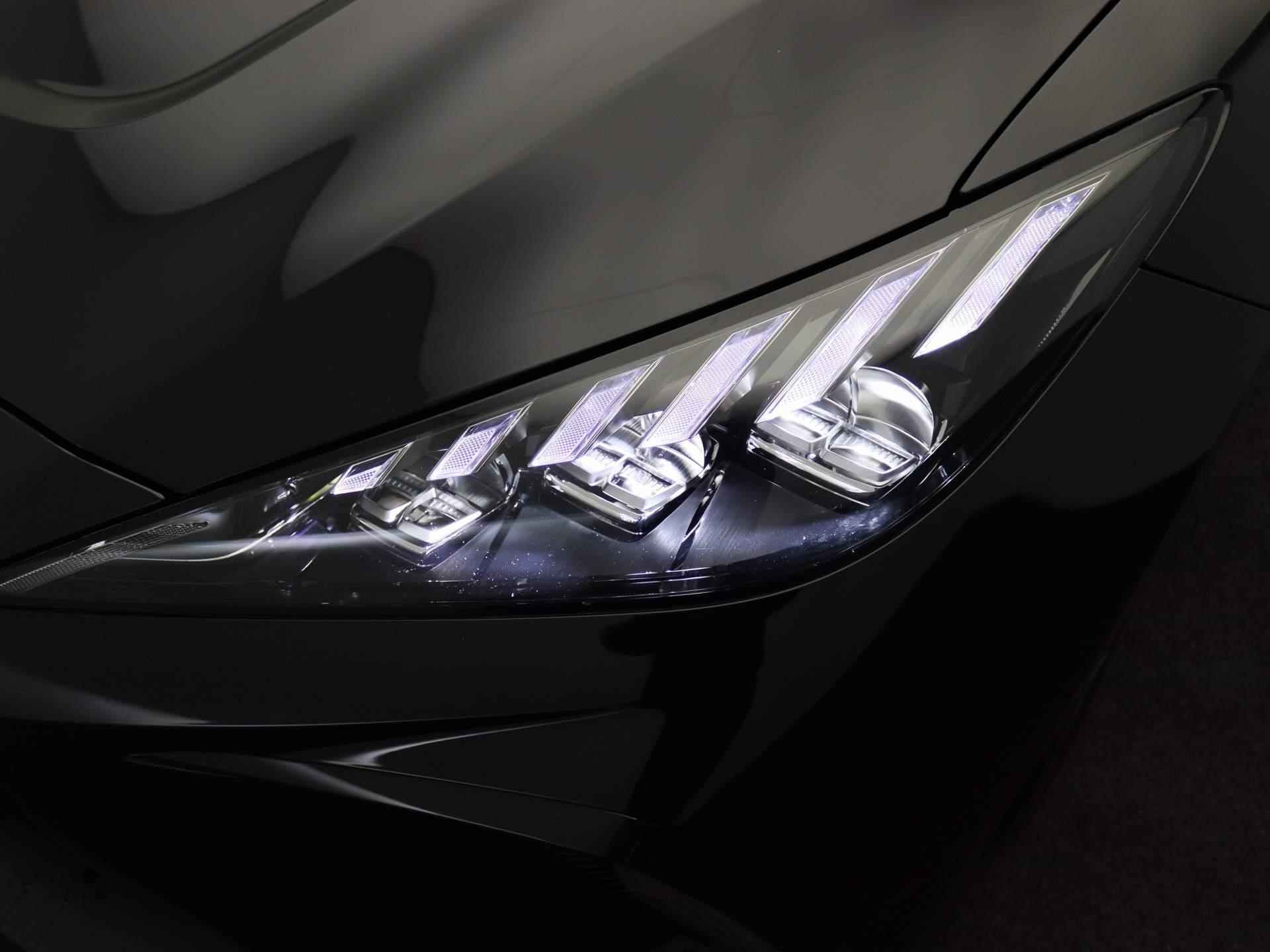MG 4 Long Range Luxury 64 kWh | Navi | Led Koplampen | 360 Camera | Apple CarPlay | - 14/26