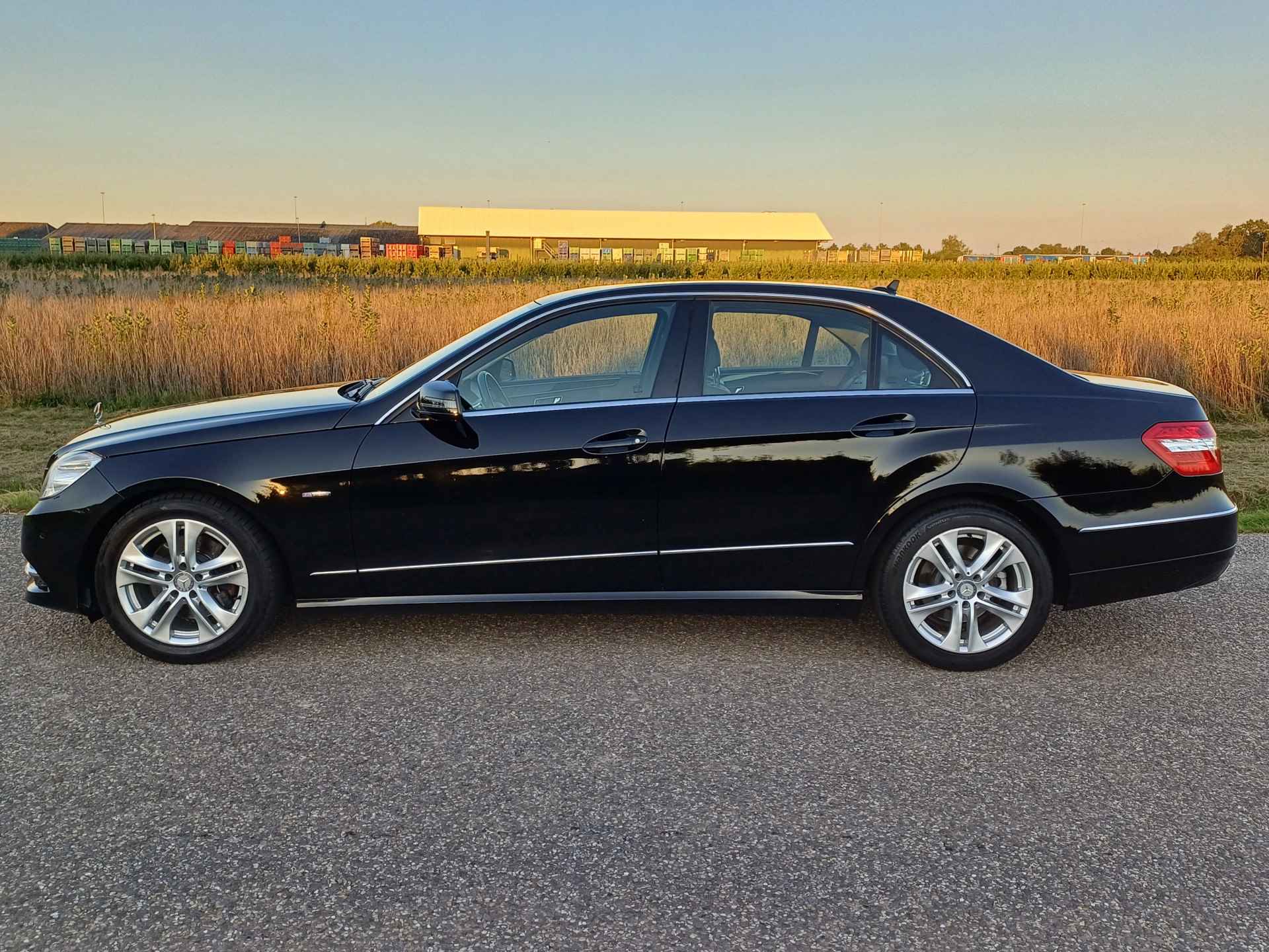 Mercedes-Benz E-Klasse 200 Ambition Avantgarde Xenon | Stoelverwarming | Navigatie - 10/50