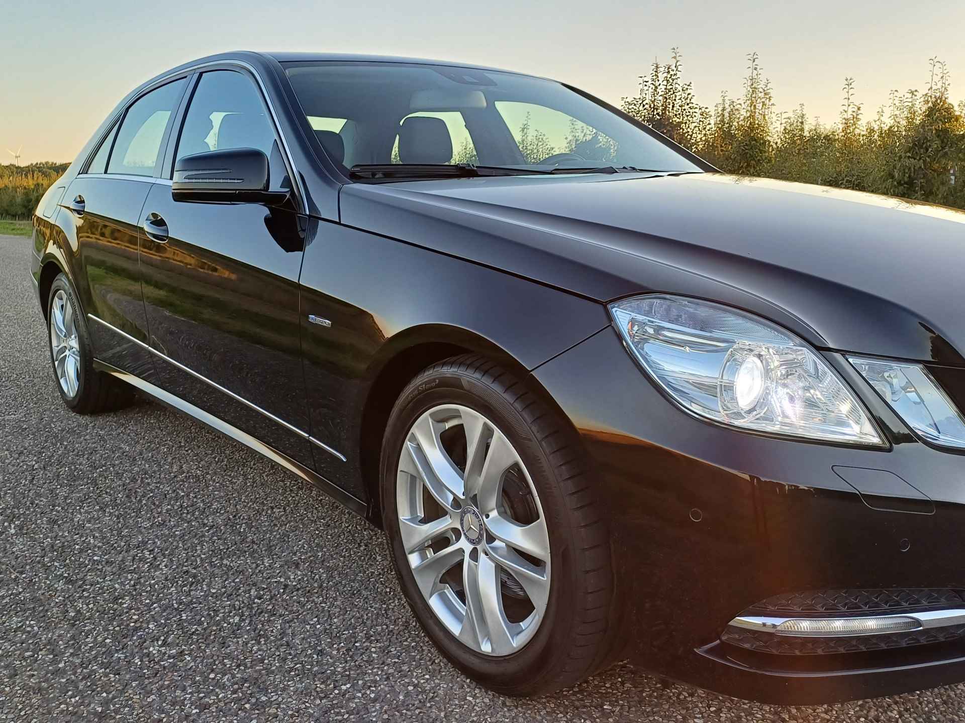 Mercedes-Benz E-Klasse 200 Ambition Avantgarde Xenon | Stoelverwarming | Navigatie - 22/50