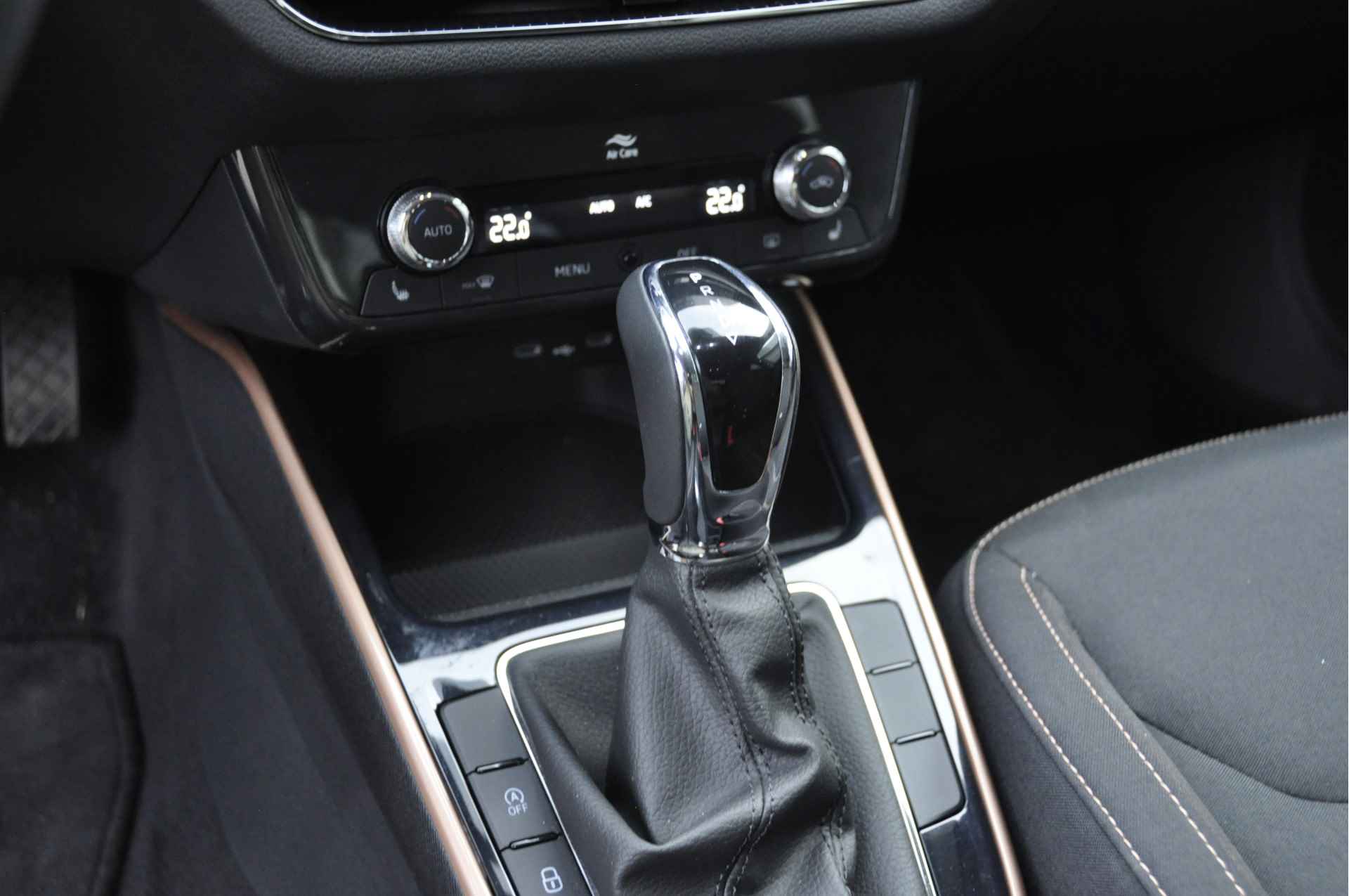 Škoda Fabia 1.0 TSI Business Edition DSG Stoelv. Keyless Apple Carplay Android Auto - 17/33