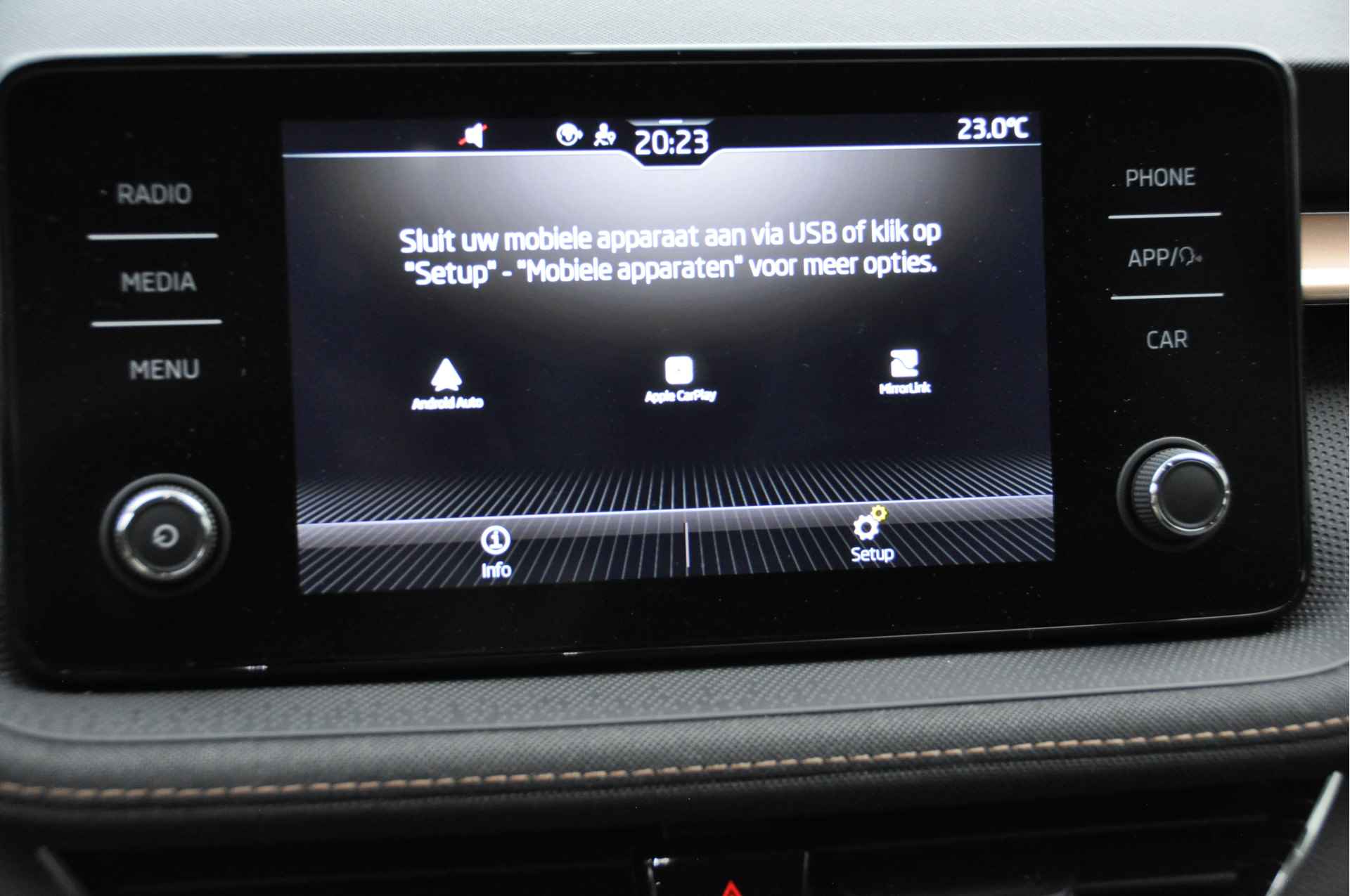 Škoda Fabia 1.0 TSI Business Edition DSG Stoelv. Keyless Apple Carplay Android Auto - 24/33