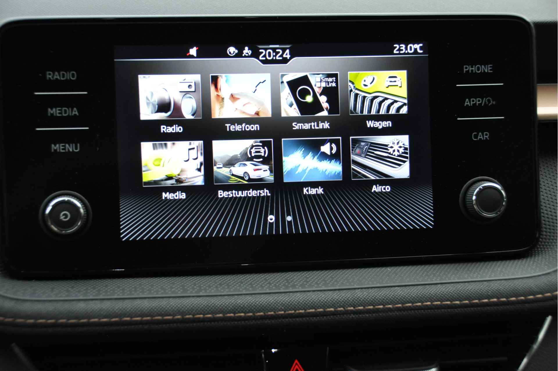 Škoda Fabia 1.0 TSI Business Edition DSG Stoelv. Keyless Apple Carplay Android Auto - 26/33