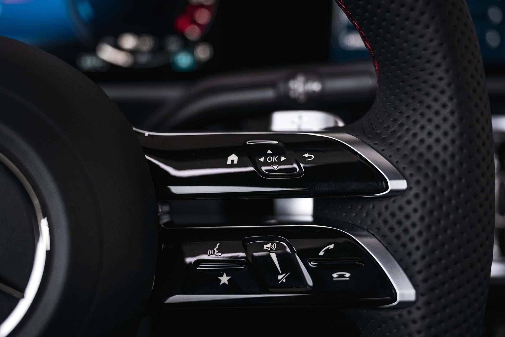 Mercedes-Benz A-klasse 250e Limousine AMG Line | Achteruitrijcamera | KEYLESS GO | Sfeerverlichting | Panorama schuifdak - 20/30