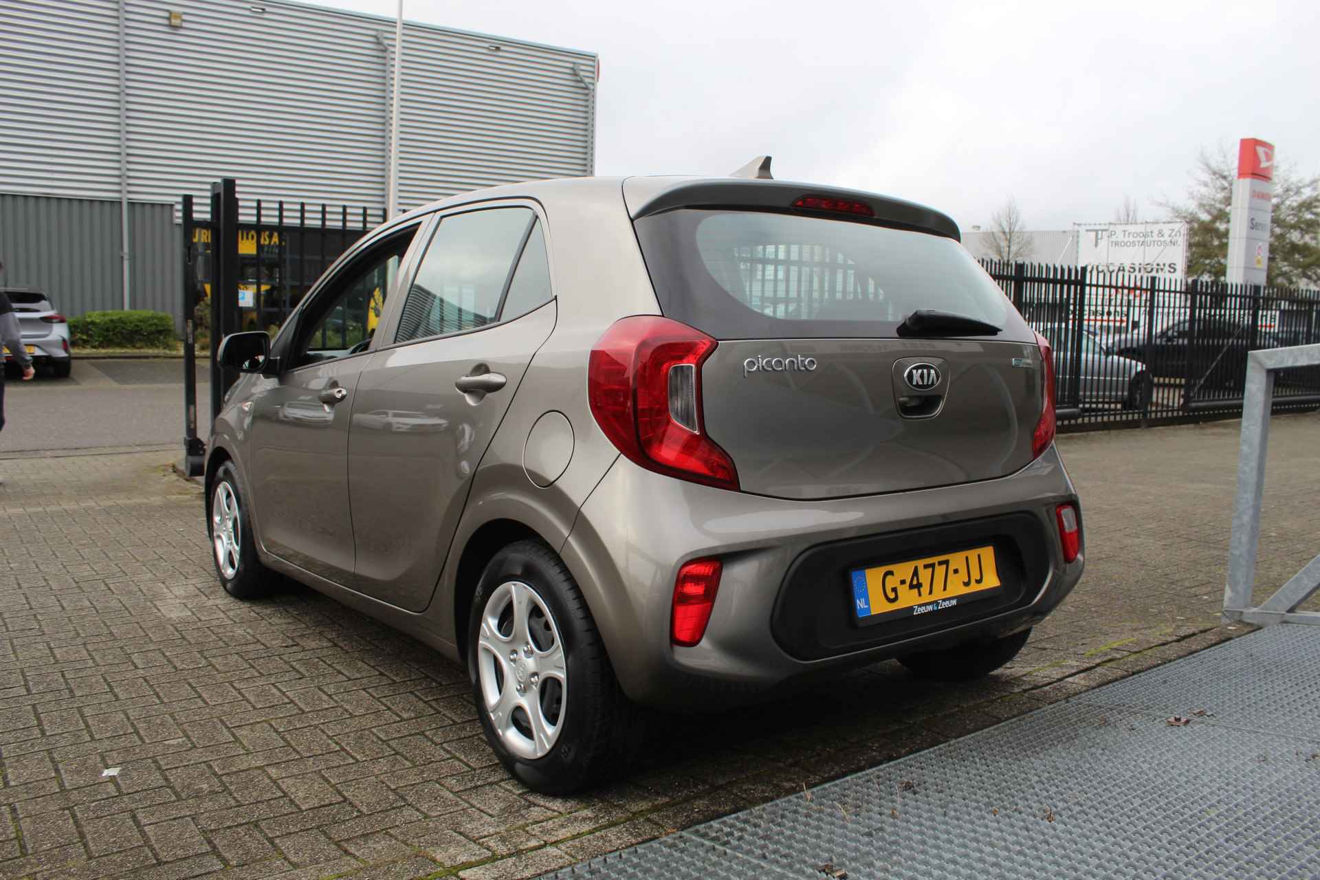 Kia Picanto 1.0 MPi ComfortPlusLine Navigatie/Camera/Verwarmbare buitenspiegels/Airco - 11/22