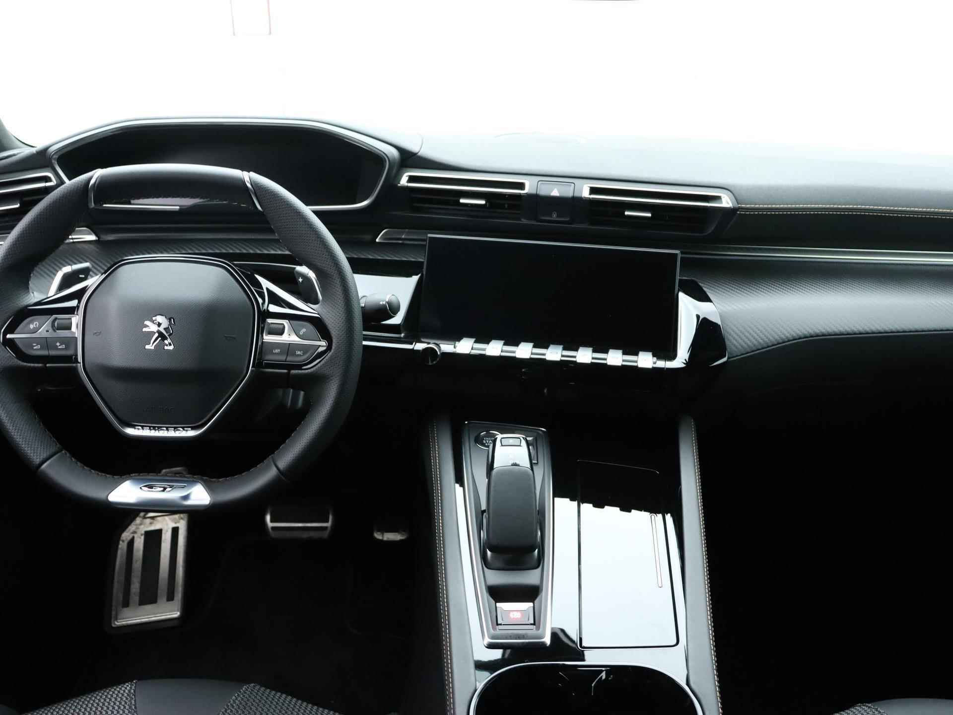 Peugeot 508 HYbrid GT 225pk Automaat | Navigatie | Adaptieve CruiseControl | 18" LMV | Elektrische Achterklep | Voorstoelen Verwarmd | - 24/40