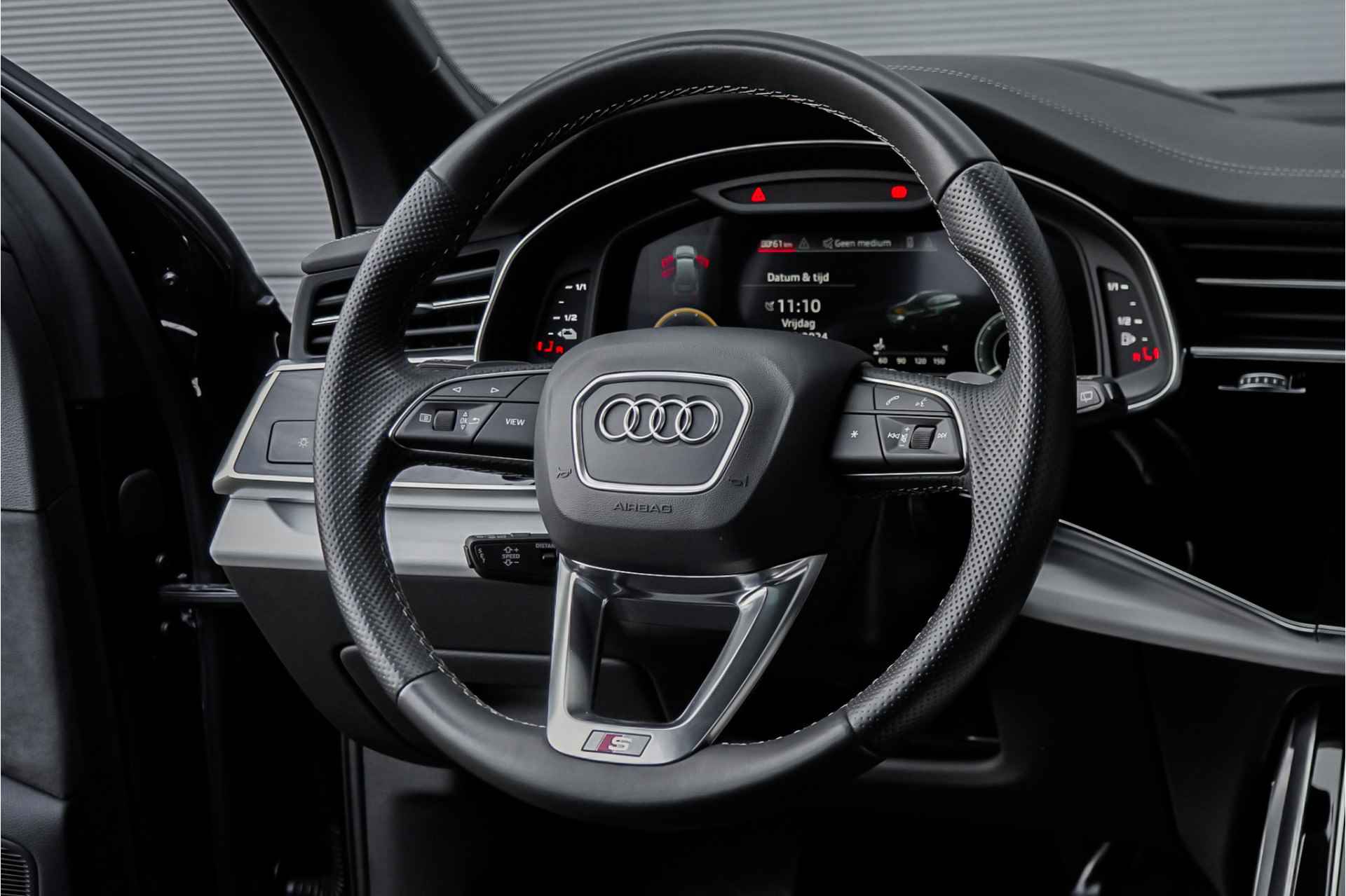 Audi Q7 60 TFSIe Quattro Competition Pano Luchtvering ACC HUD Trekhaak B&O Massage - 25/74