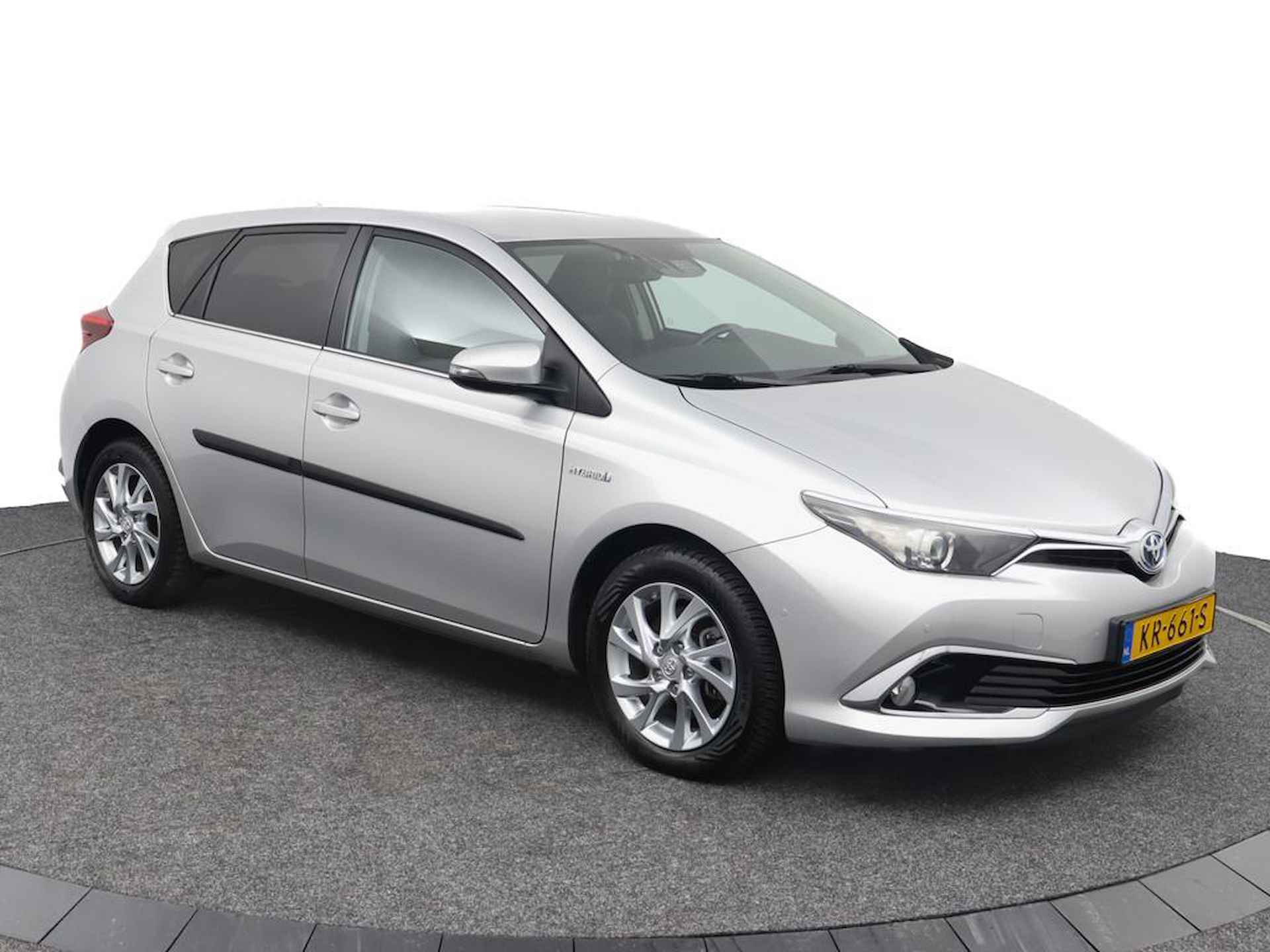 Toyota Auris 1.8 Hybrid Executive | Verwarmde stoelen | Climate control | Cruise control | Keyless entry | - 14/49