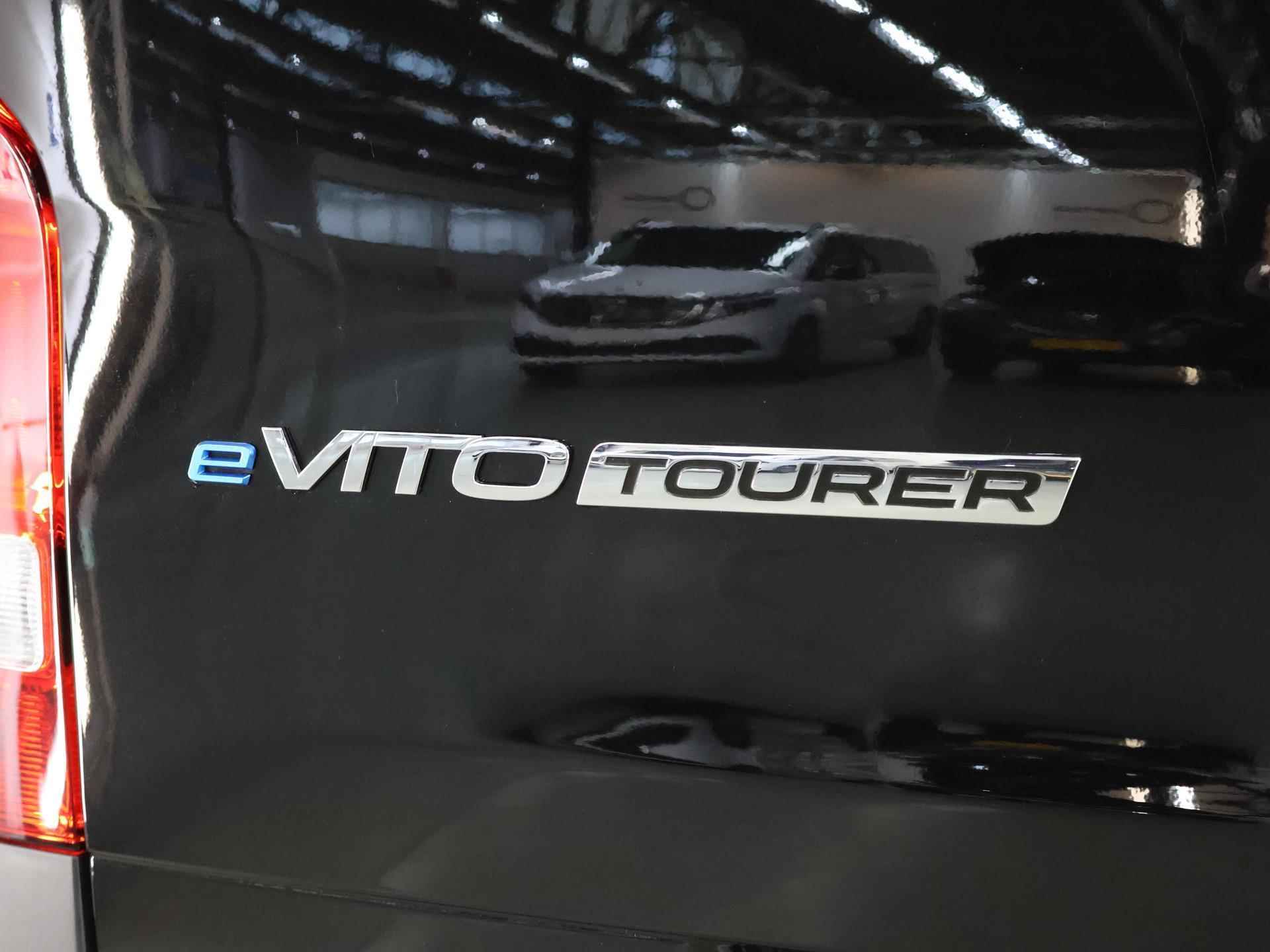 Mercedes-Benz eVito Tourer eVito Extra Lang 100 kWh | Lederen Bekleding | Stoelverwarming | Navigatie | Parkeercamera - 35/38