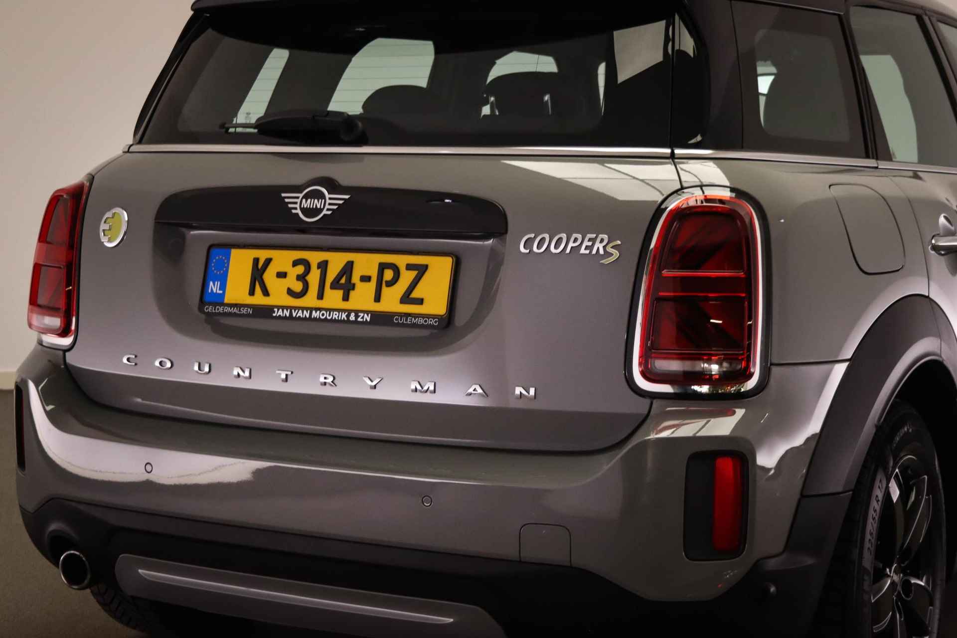 Mini Mini Countryman 2.0 Cooper S E ALL4 Chili | SERIOUS BUSINESS PACK | LED | DAB | APPLE | DRAADLOZE LADER | PDC | 17" | DEALER ONDERHOUDEN - 20/61