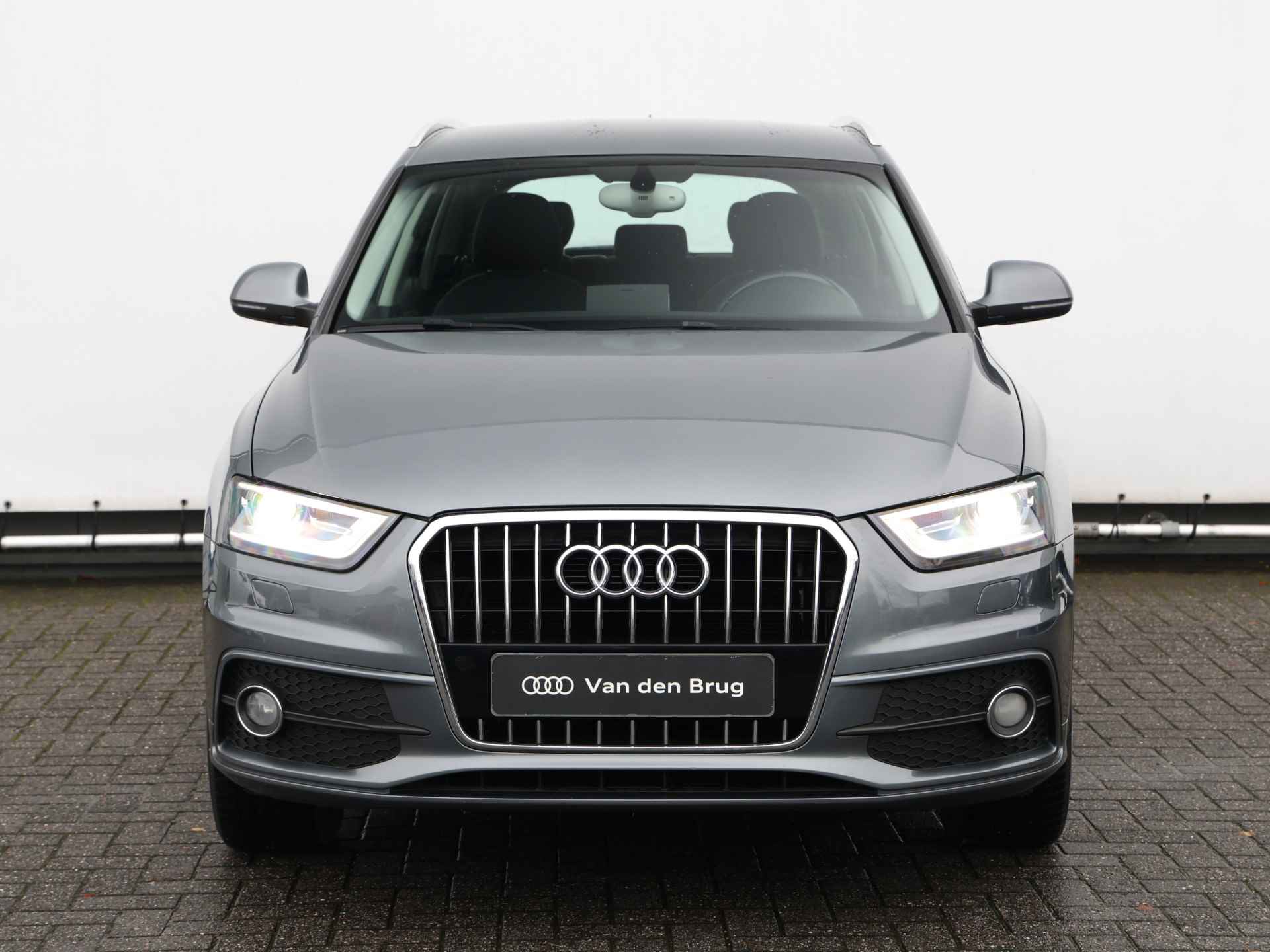 Audi Q3 1.4 TFSI Sport Edition 150PK I Xenon I Navigatie I Cruise I S-Line I Spiegelpakket - 4/38