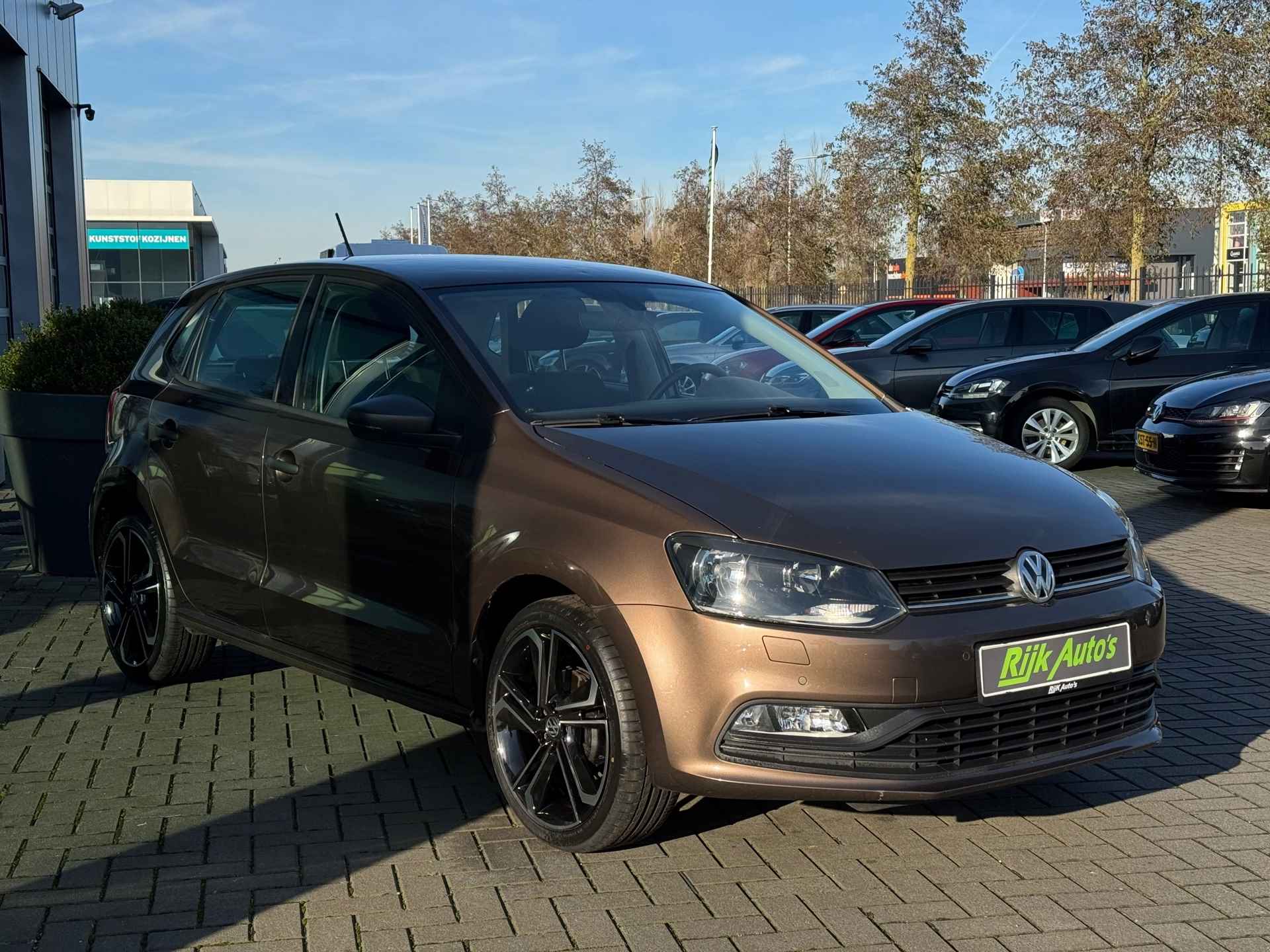 Volkswagen Polo 1.0 Comfortline * Navigatie * Stoelverwarming * PDC 2X - 17/26