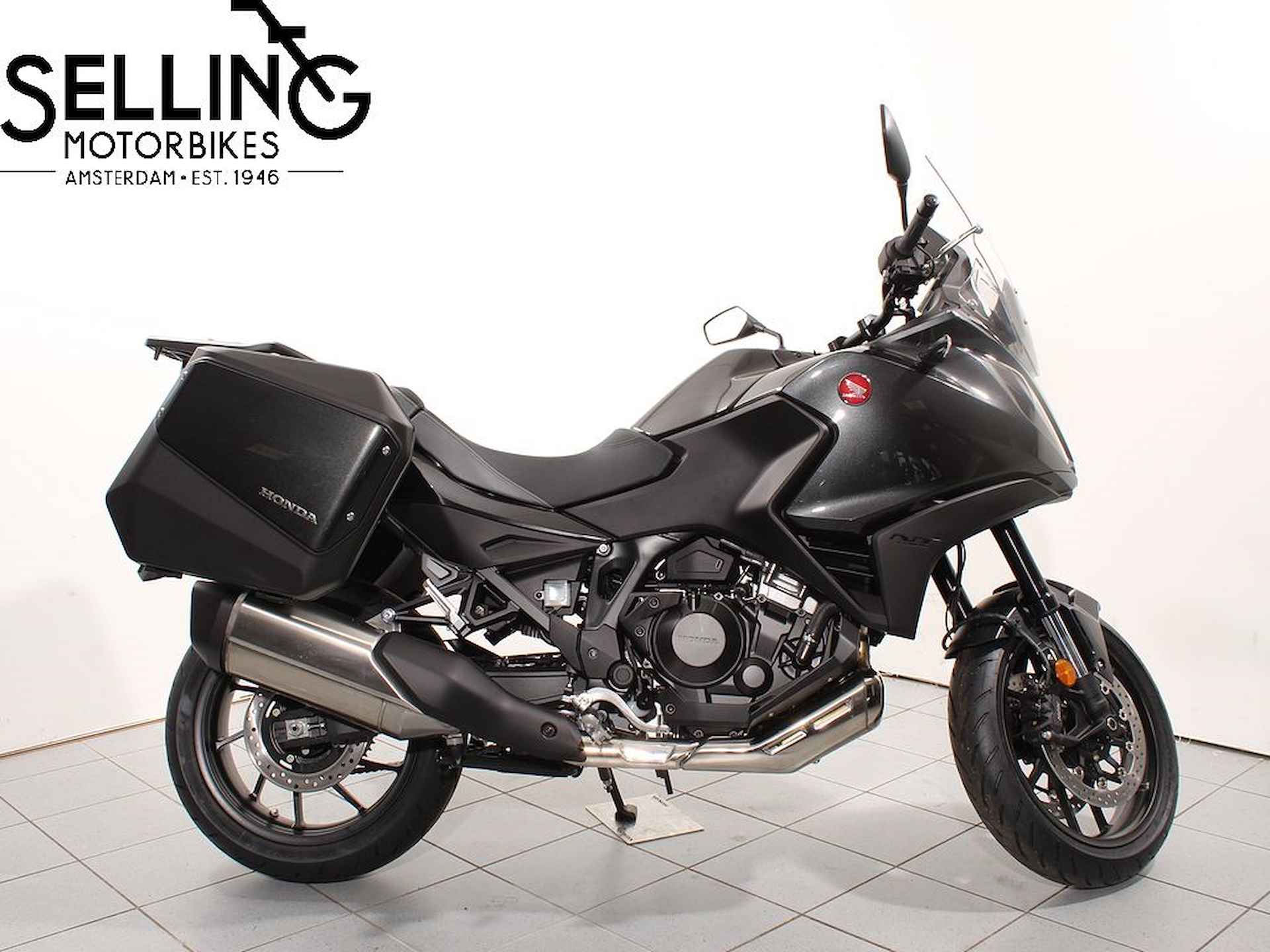 Honda NT 1100 NHC52 Gunmetal Black Metallic