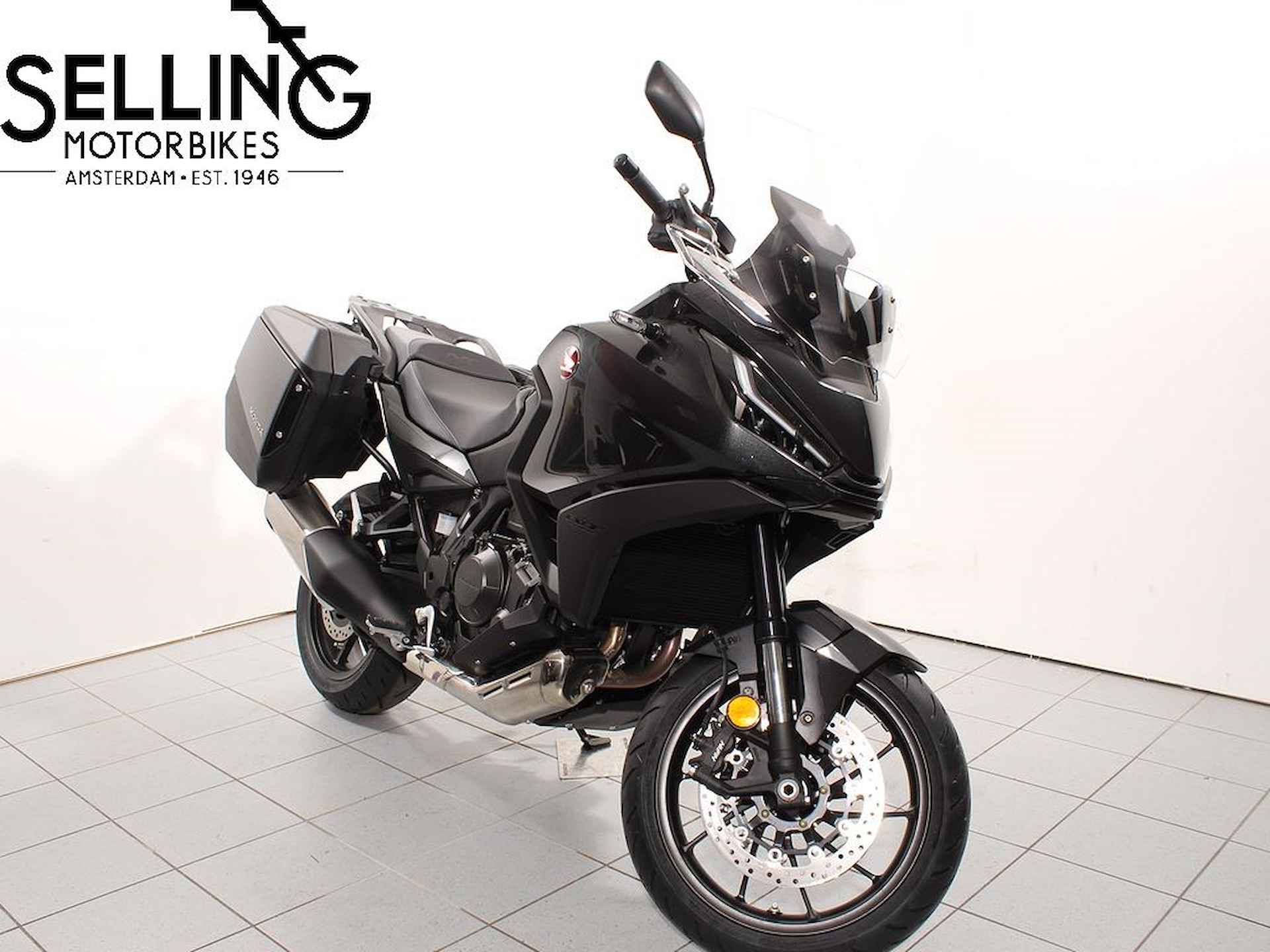 Honda NT 1100 NHC52 Gunmetal Black Metallic - 2/6