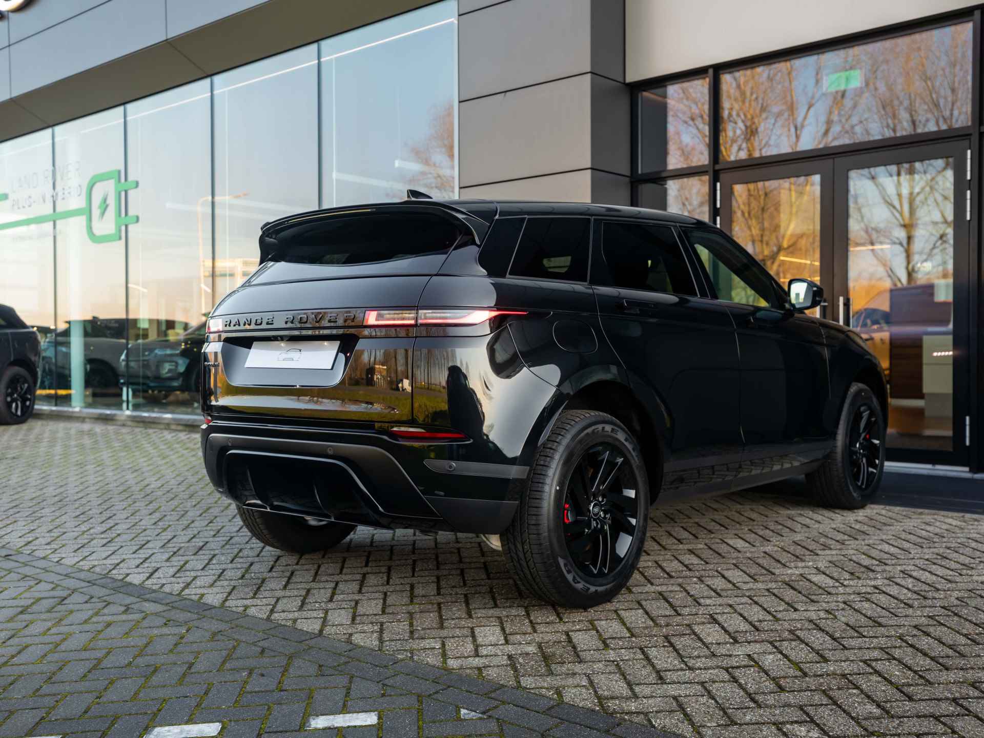 Land Rover Range Rover Evoque P270e PHEV AWD S LIMITED EDITION | Privacy Glass | Rode remklauwen | Panoramisch schuif-kanteldak - 12/77