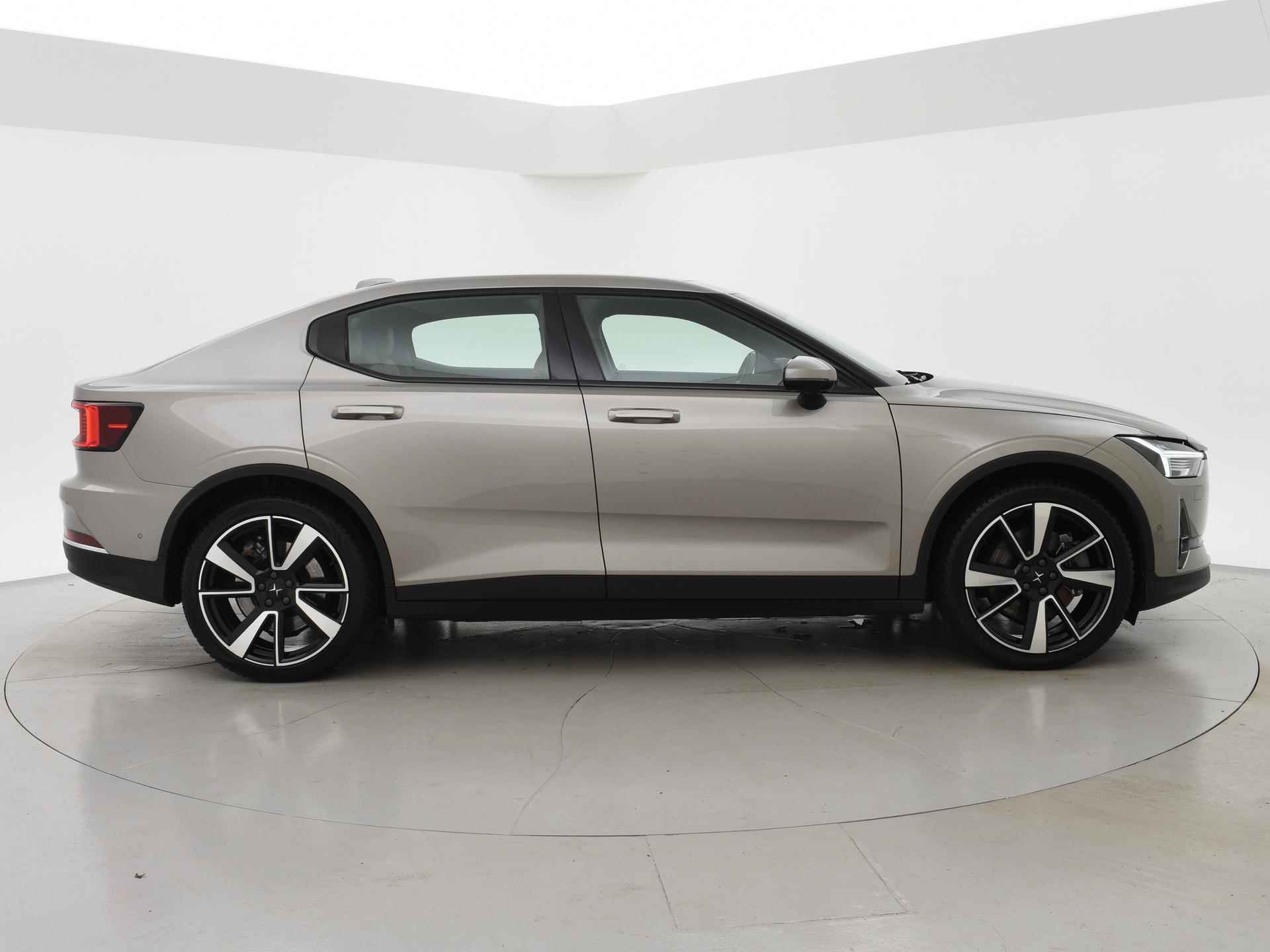 Polestar 2 408 PK LONG RANGE DUAL MOTOR LAUNCH ED. 78KWH ELEK. TREKHAAK / PANORAMA / HARMAN KARDON /  LEDER - 12/61