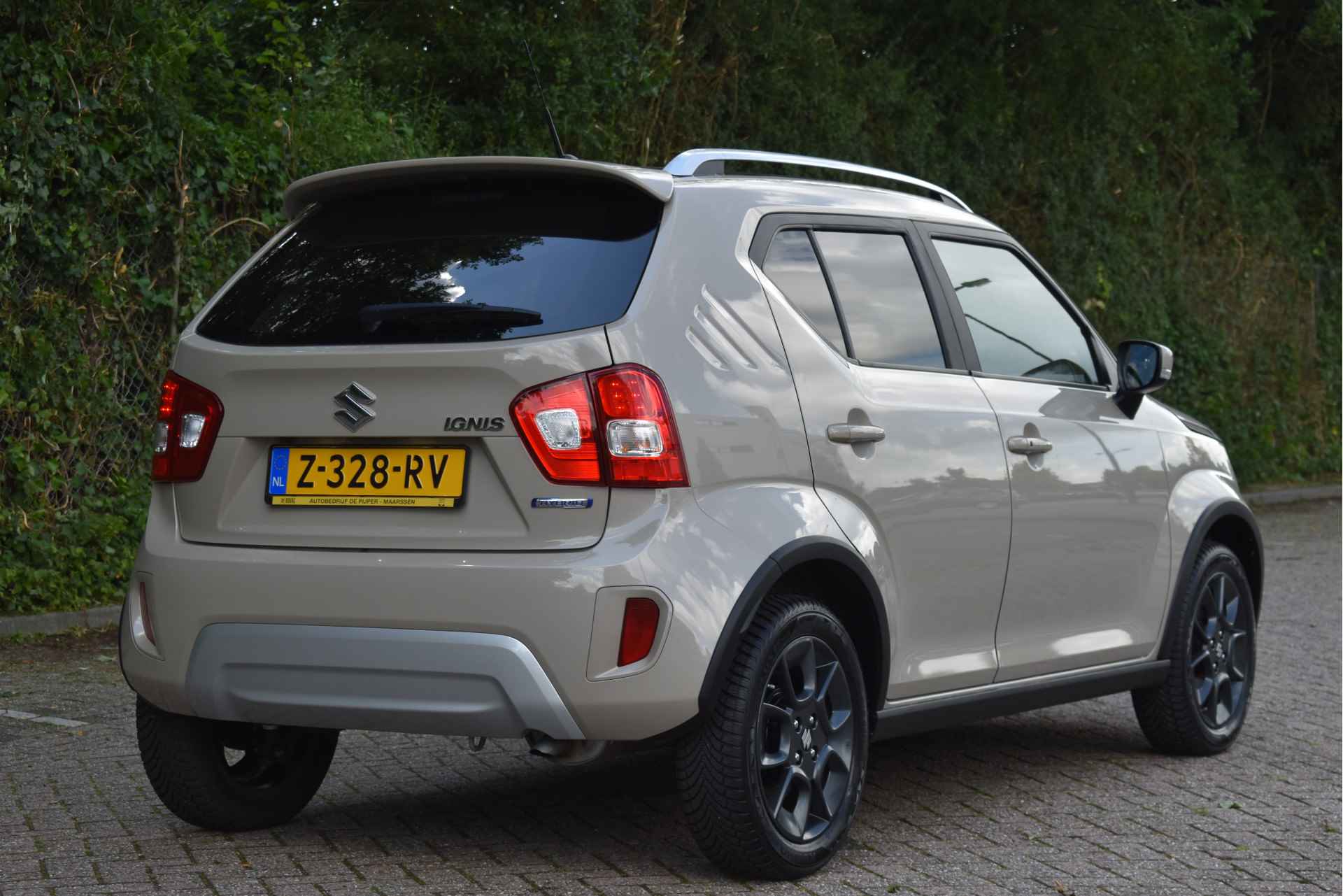 Suzuki Ignis 1.2 Smart Hybrid Style | Vol | Camera | Nav | Carplay | Climate Contr | Keyless | 4-Seasons | LED / Xenon - 8/52