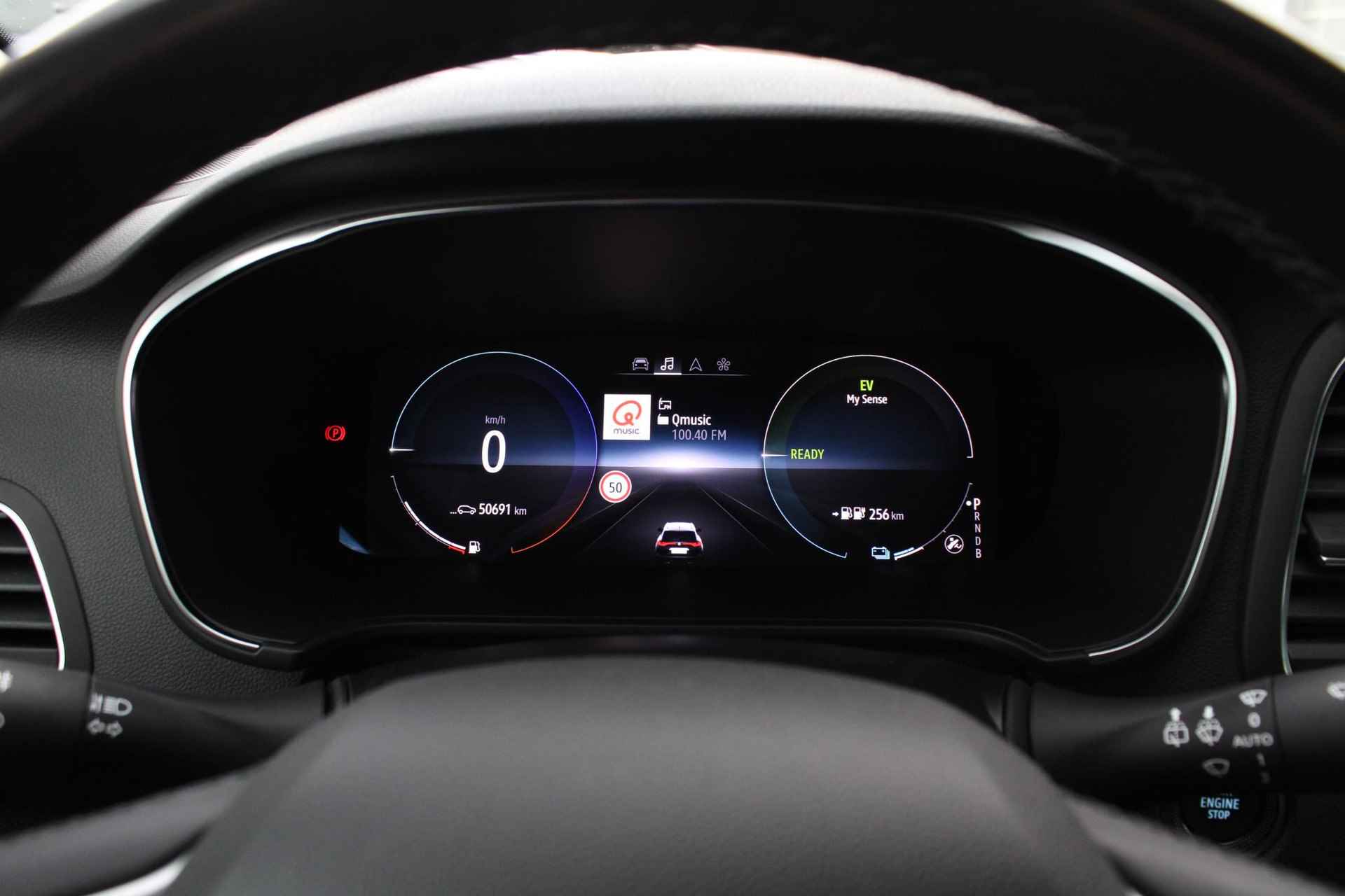 Renault Mégane Estate 1.6 E-Tech Plug-In Hybrid 160 Intens | BOSE Audio | Cruise Control | Climate Control | Navigatie | LED | - 21/40