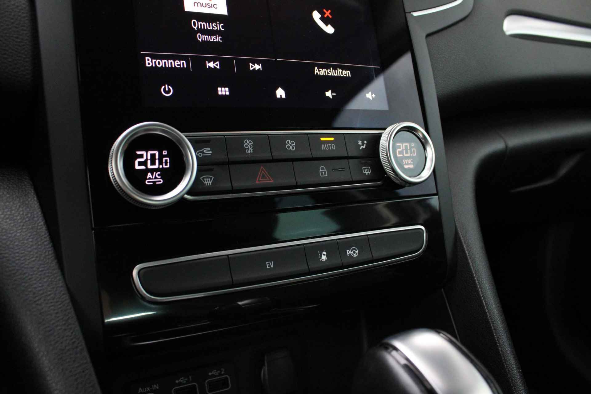 Renault Mégane Estate 1.6 E-Tech Plug-In Hybrid 160 Intens | BOSE Audio | Cruise Control | Climate Control | Navigatie | LED | - 27/40
