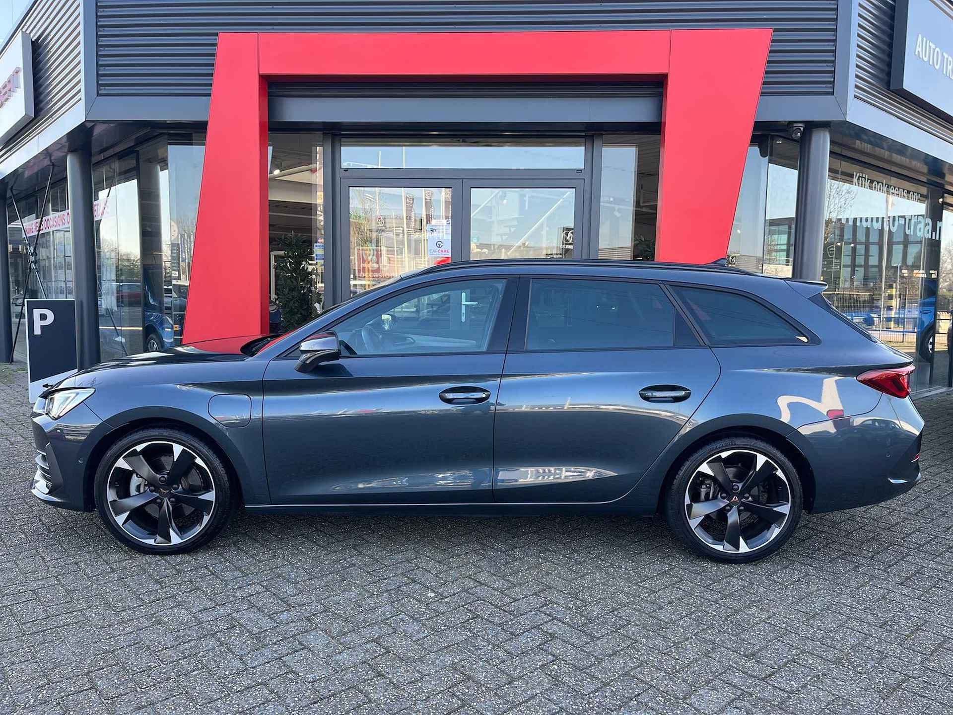 CUPRA Leon Sportstourer 1.4 e-Hybrid VZ Performance / Stuurverwarming / 18'' LMV / Keyless / - 2/21