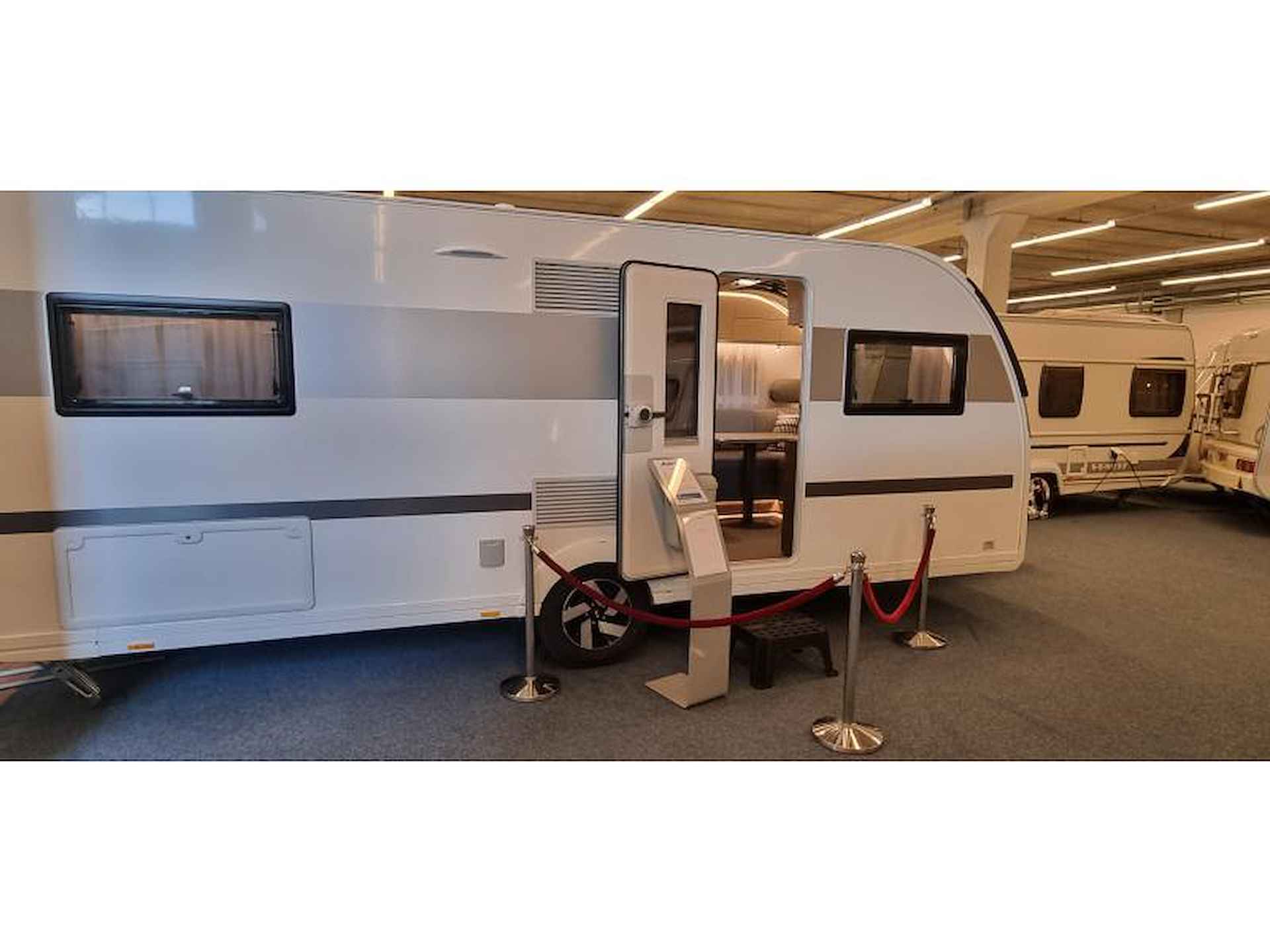 Adria Alpina 583 LP Gratis mover - 3/10