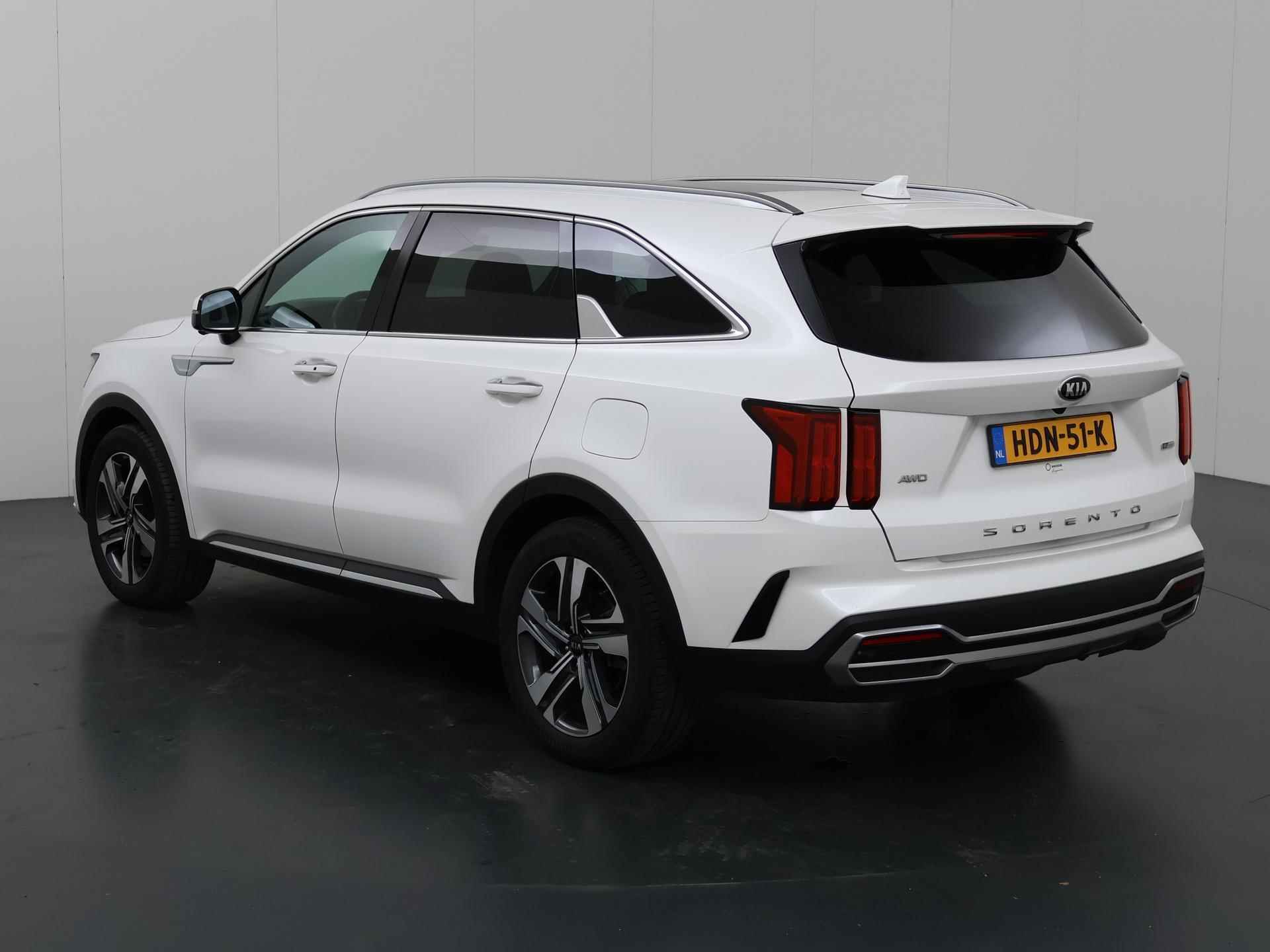 Kia Sorento 1.6 T-GDI Plug-in Hybrid 4WD ExecutiveLine 7p. | Trekhaak Afneembaar | Nappa lederen bekleding | Panoramadak | Bose | Stoelventilatie | 360° camera | Dodehoekcamera - 23/47