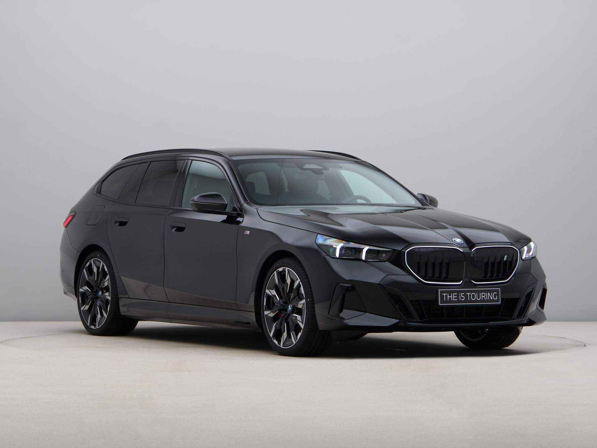 BMW i5 Touring xDrive40 84 kWh - 8/29