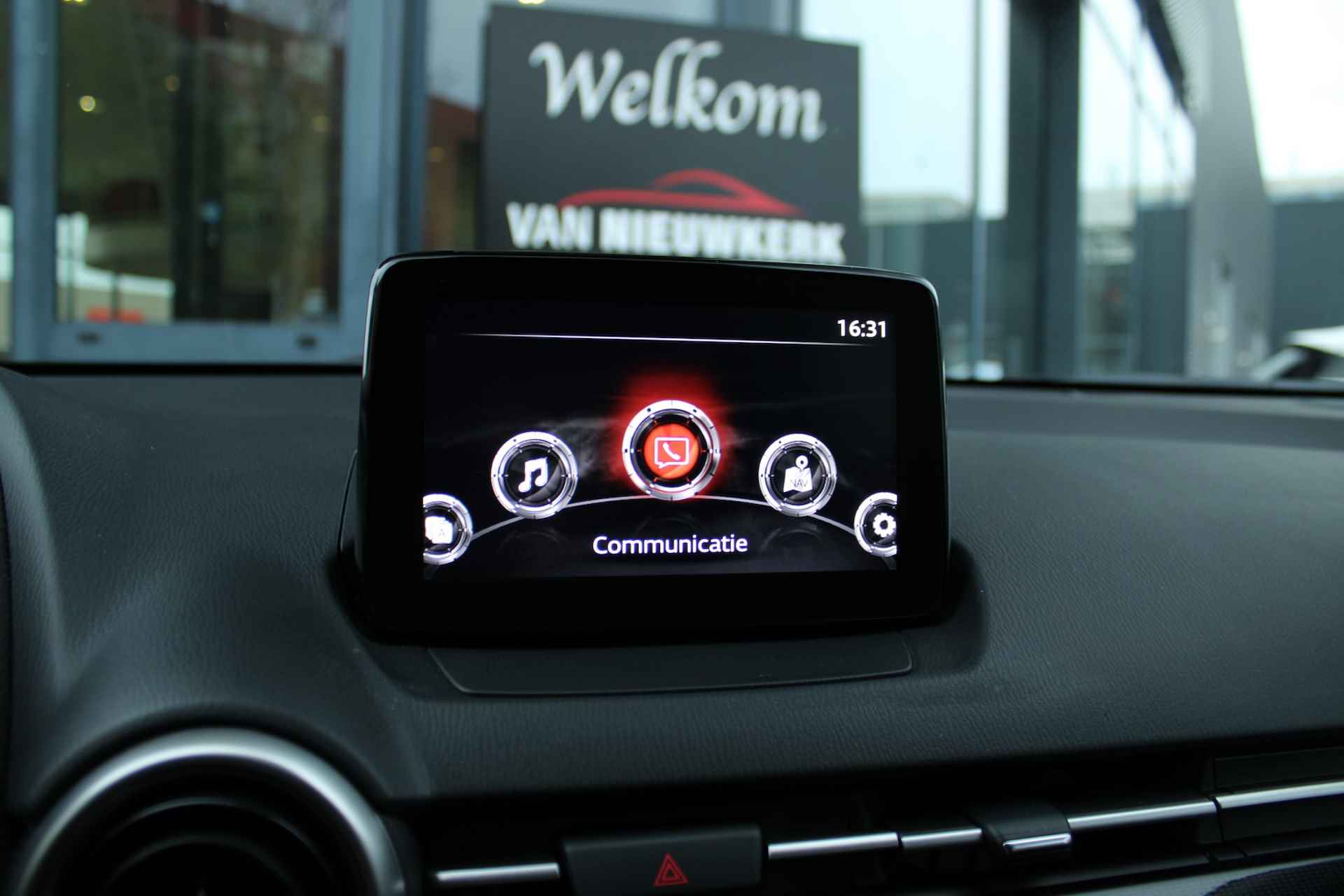 MAZDA 2 1.5 e-SKYACTIV-G M-Hybrid 90PK Style Selected Carplay parkeercamera Cruise Control - 7/35